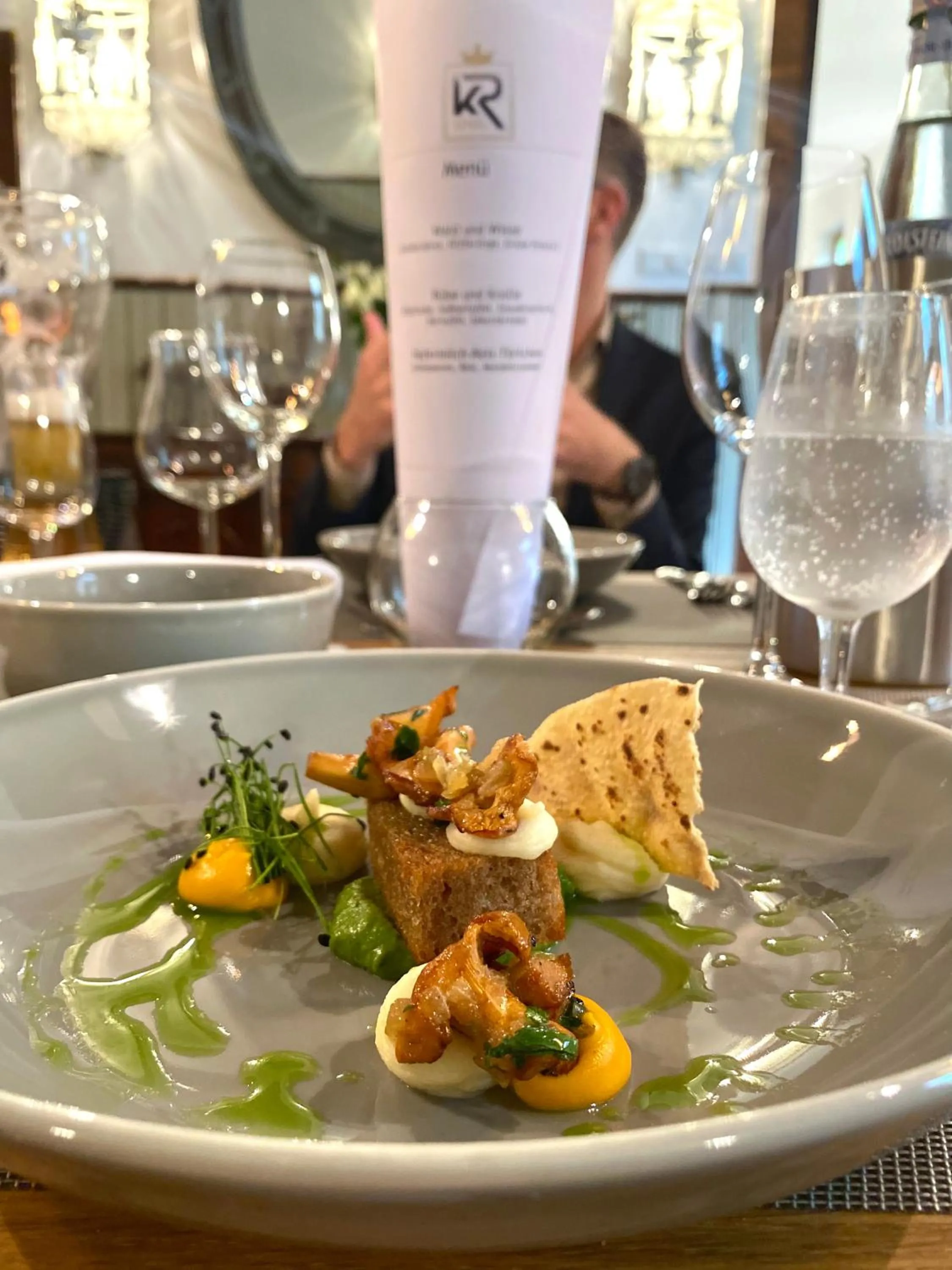 Dining area in Das Hotel Krone