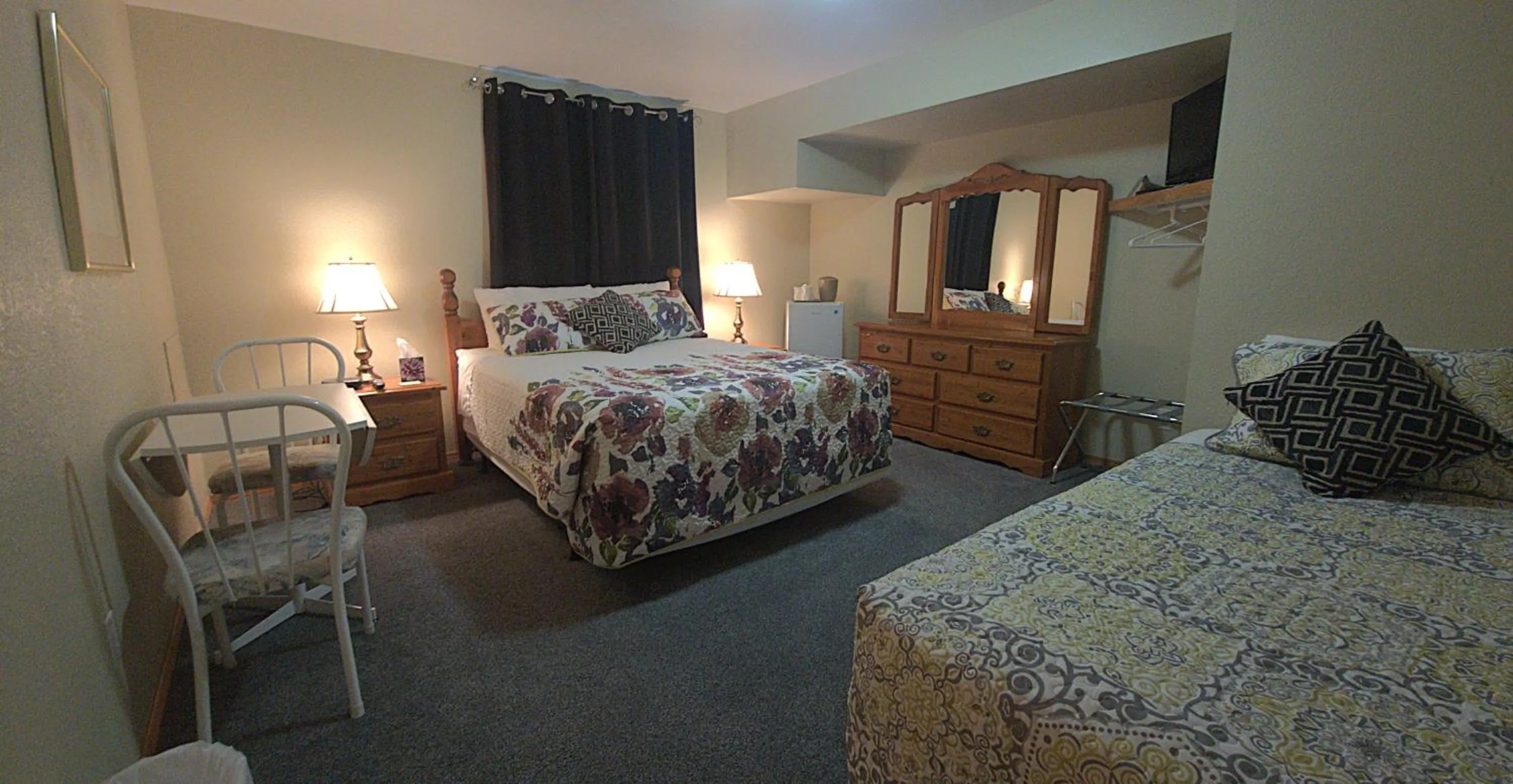 Bed in NEWCASTLE COUNTRY INN