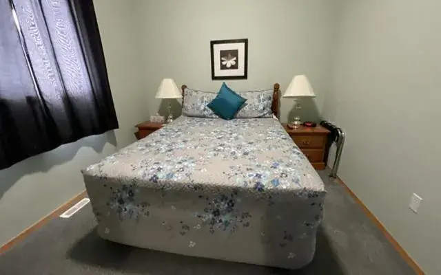 Superior Queen Room in NEWCASTLE COUNTRY INN Superior Queen Room in NEWCASTLE COUNTRY INN