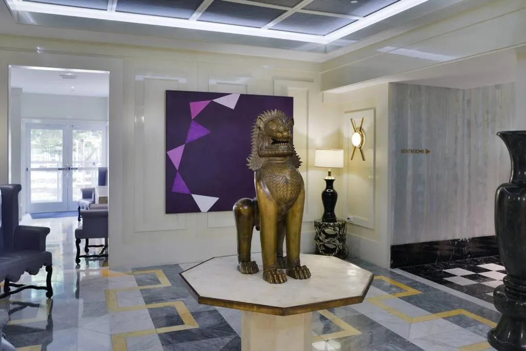 Decorative detail in Wonderful 2/2 Condo at Icon Brickell With Pool