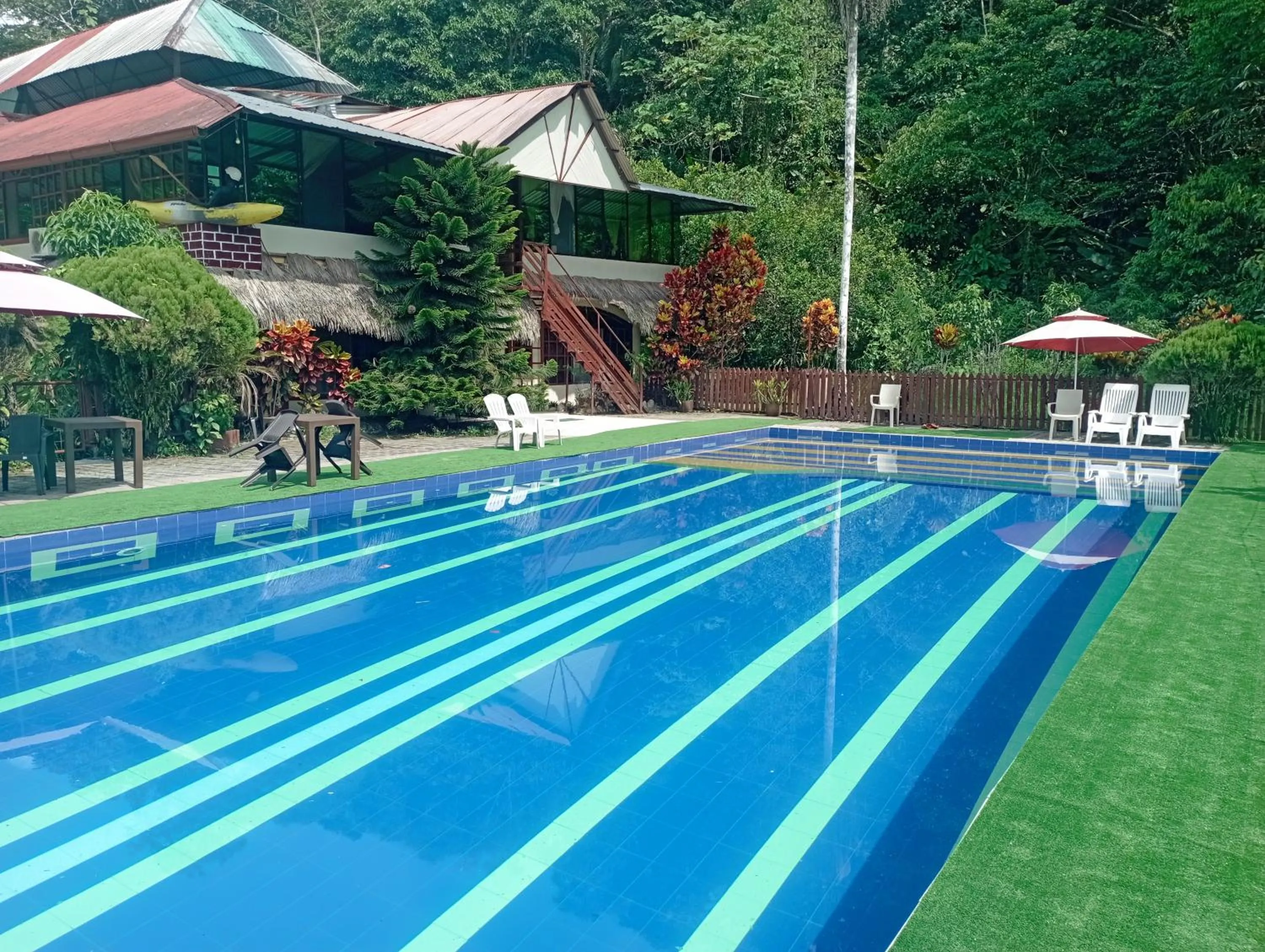 Day in Grand Selva Lodge & Tours