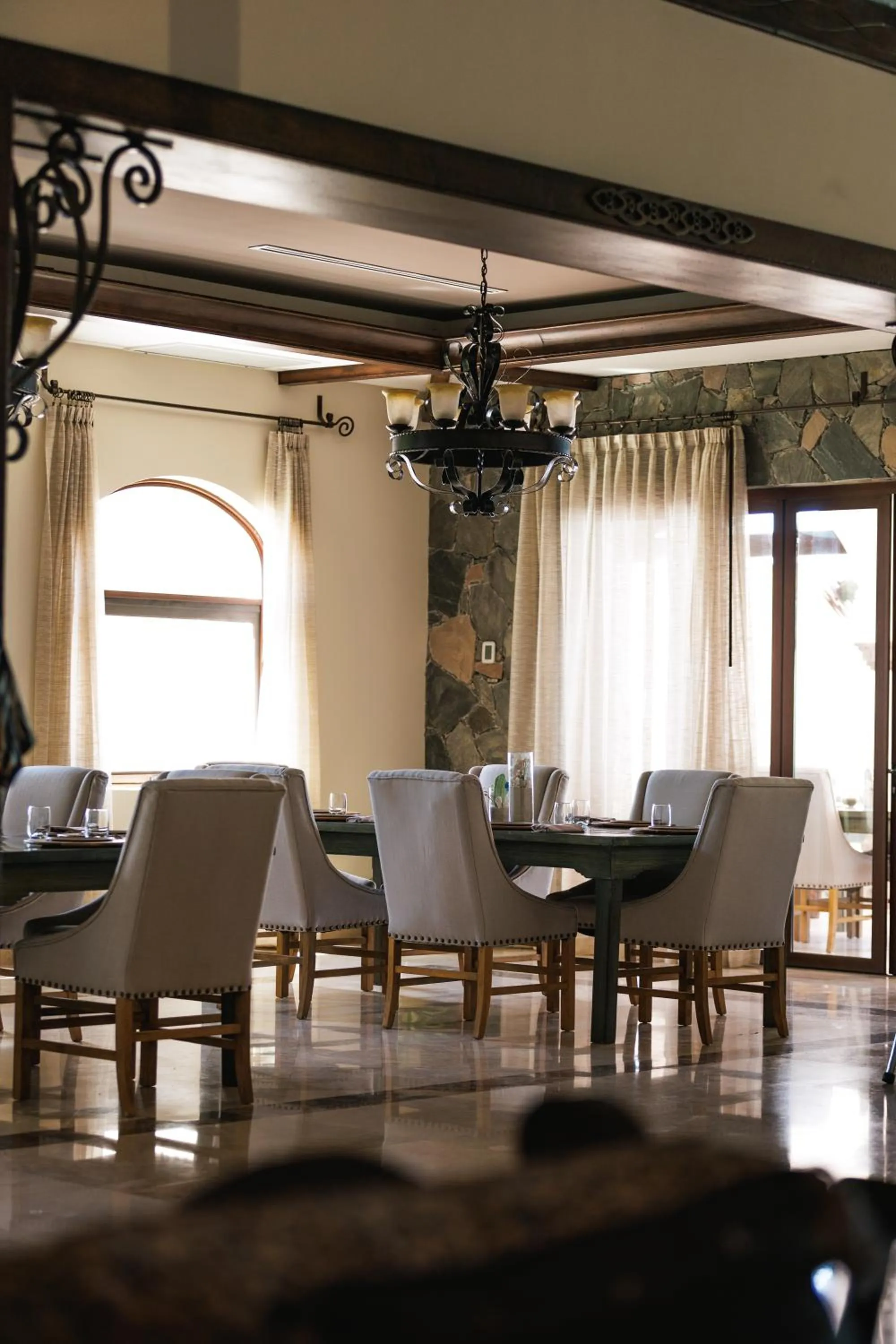 Dining area in Orchid House Baja