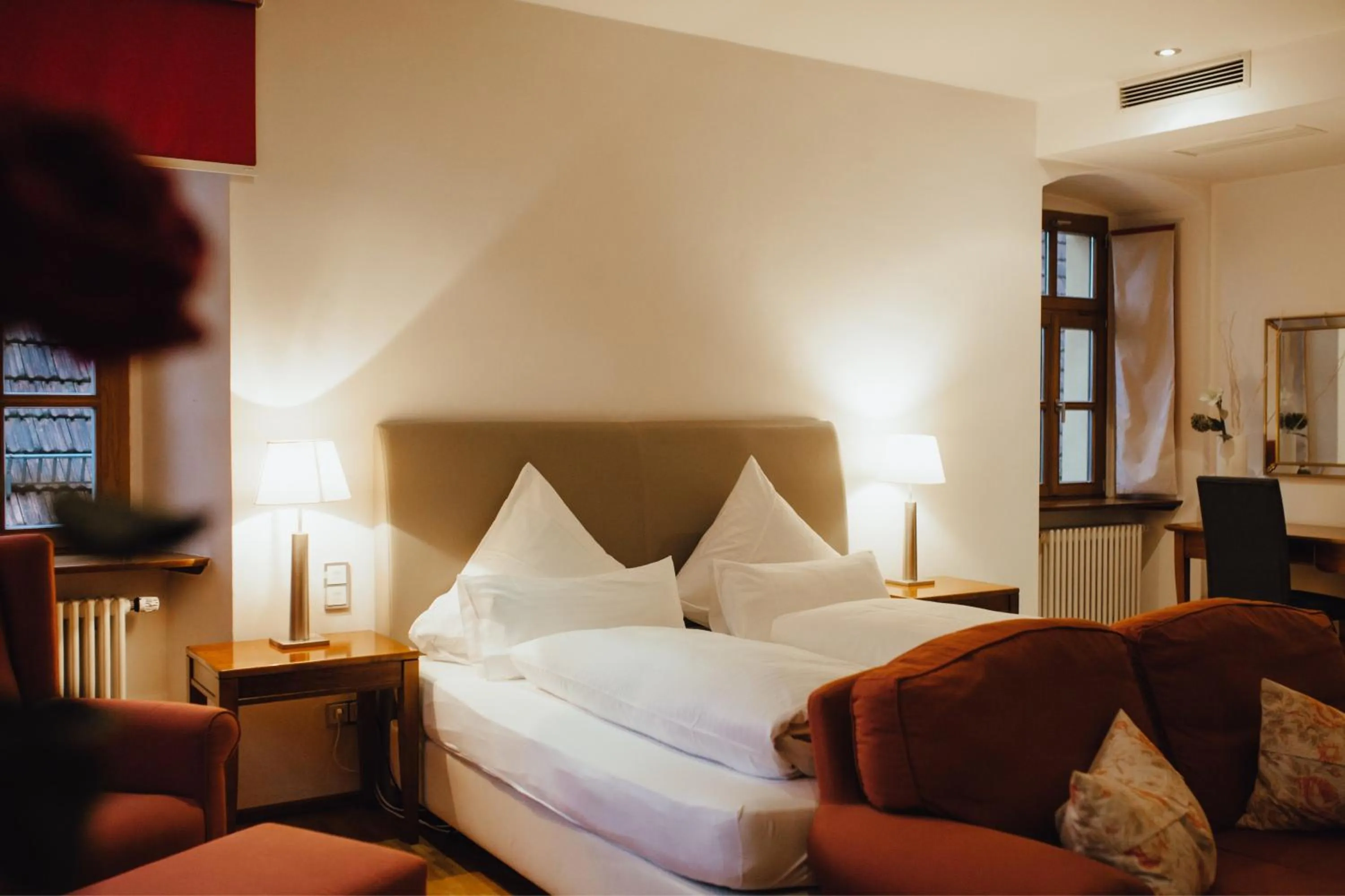 Photo of the whole room, Bed in Hotel "Alter Pfarrhof"