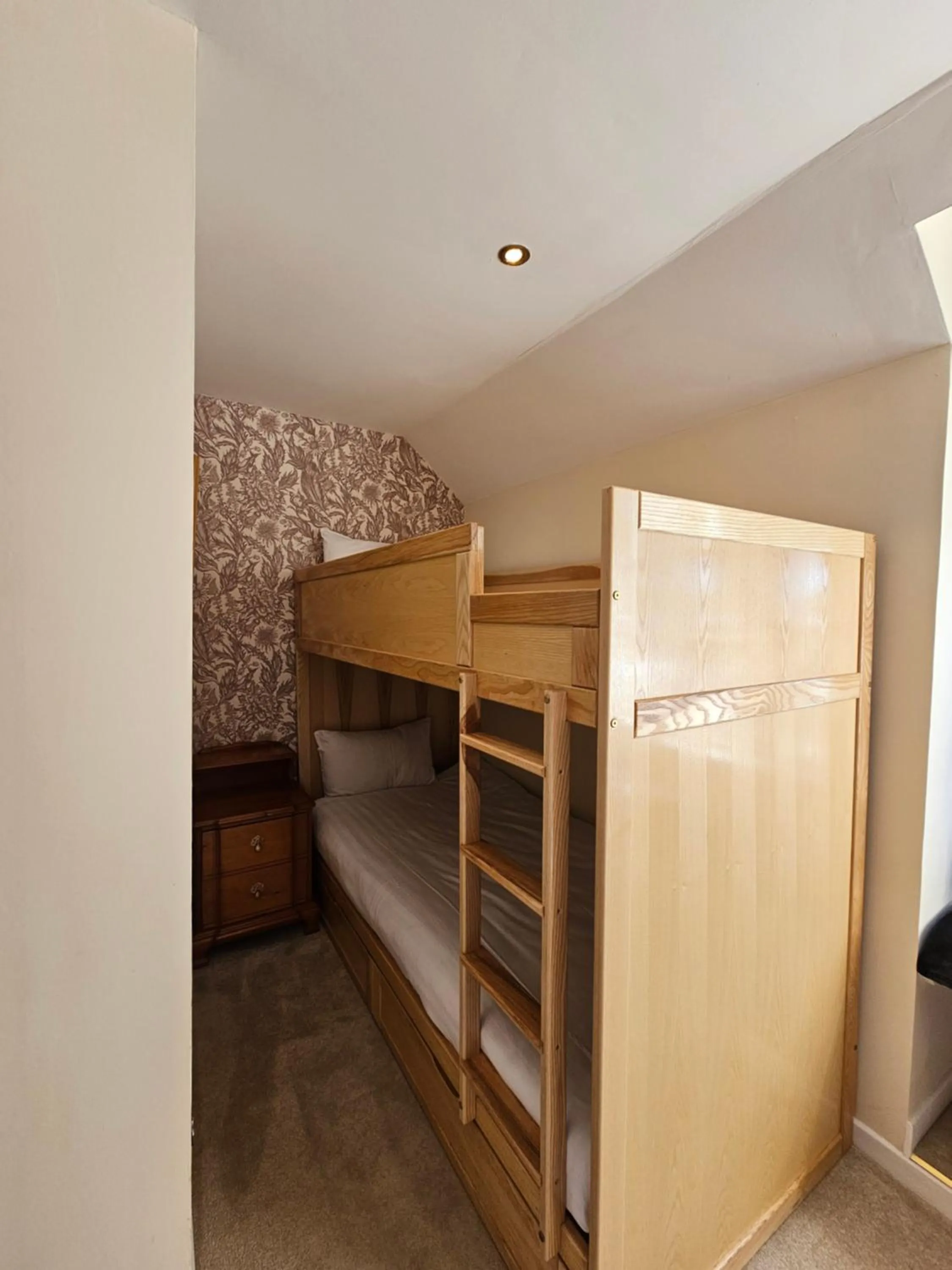 Photo of the whole room, Bed in Taychreggan Hotel