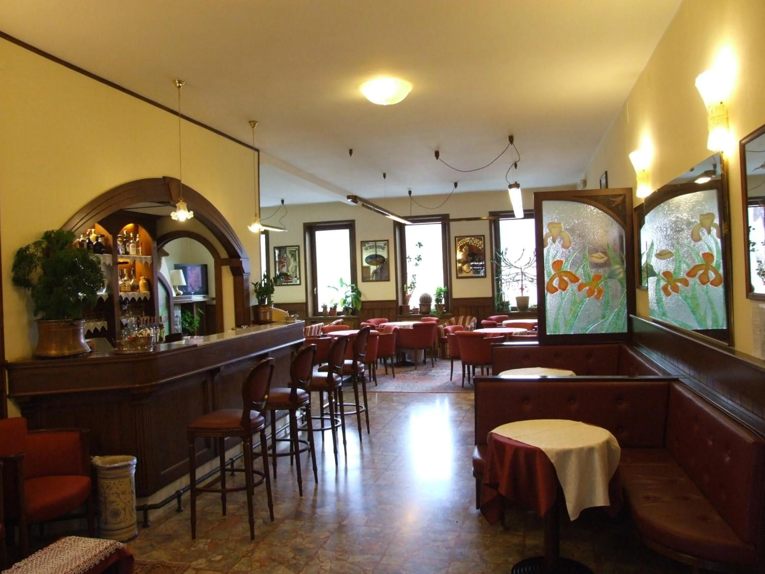 Lounge or bar in Hotel Cimone