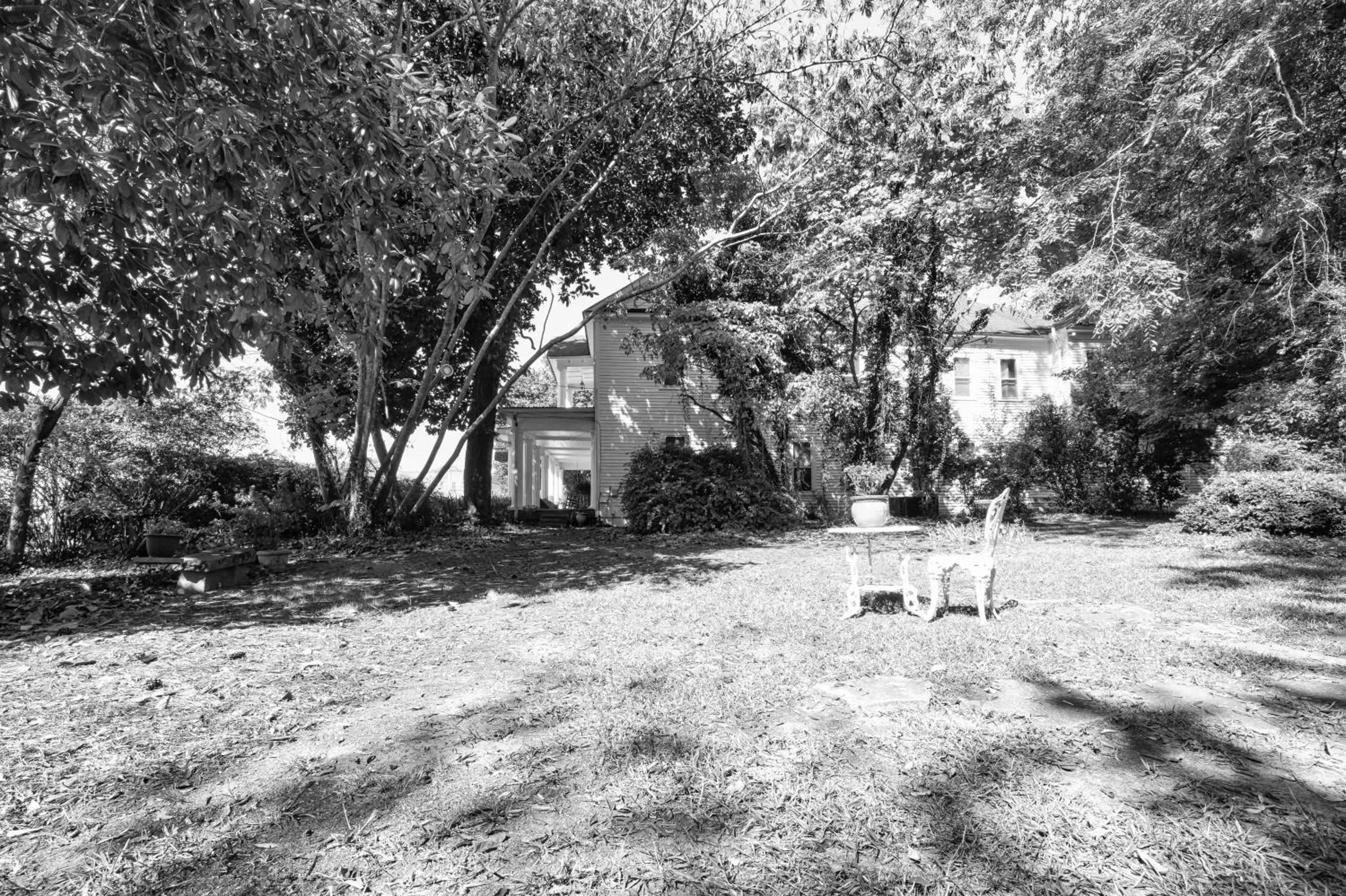 Veranda Historic Inn