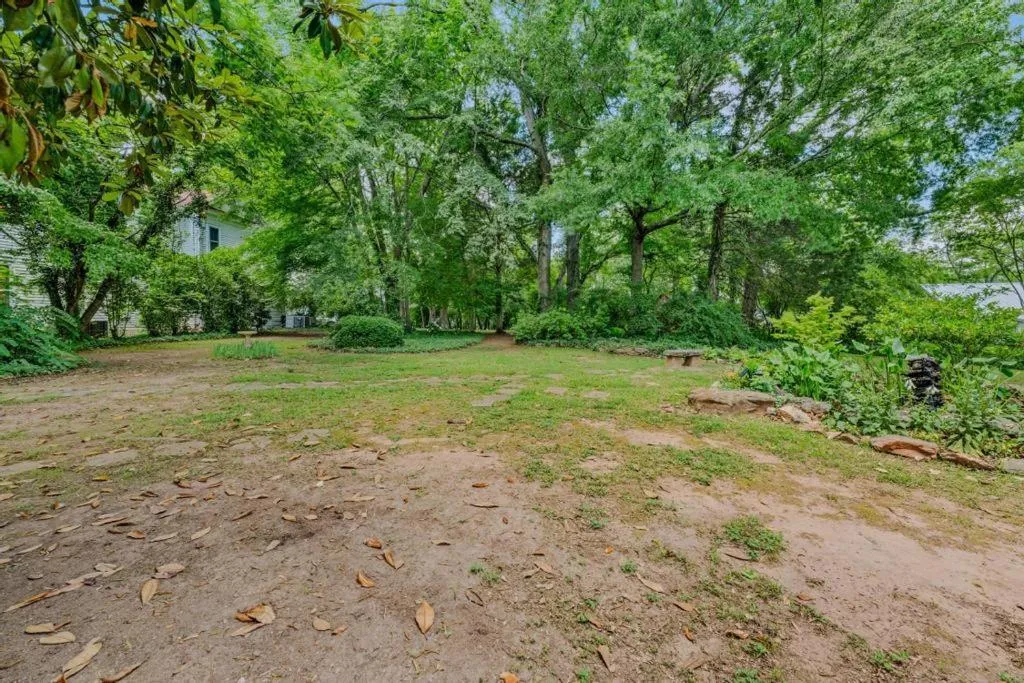 Veranda Historic Inn