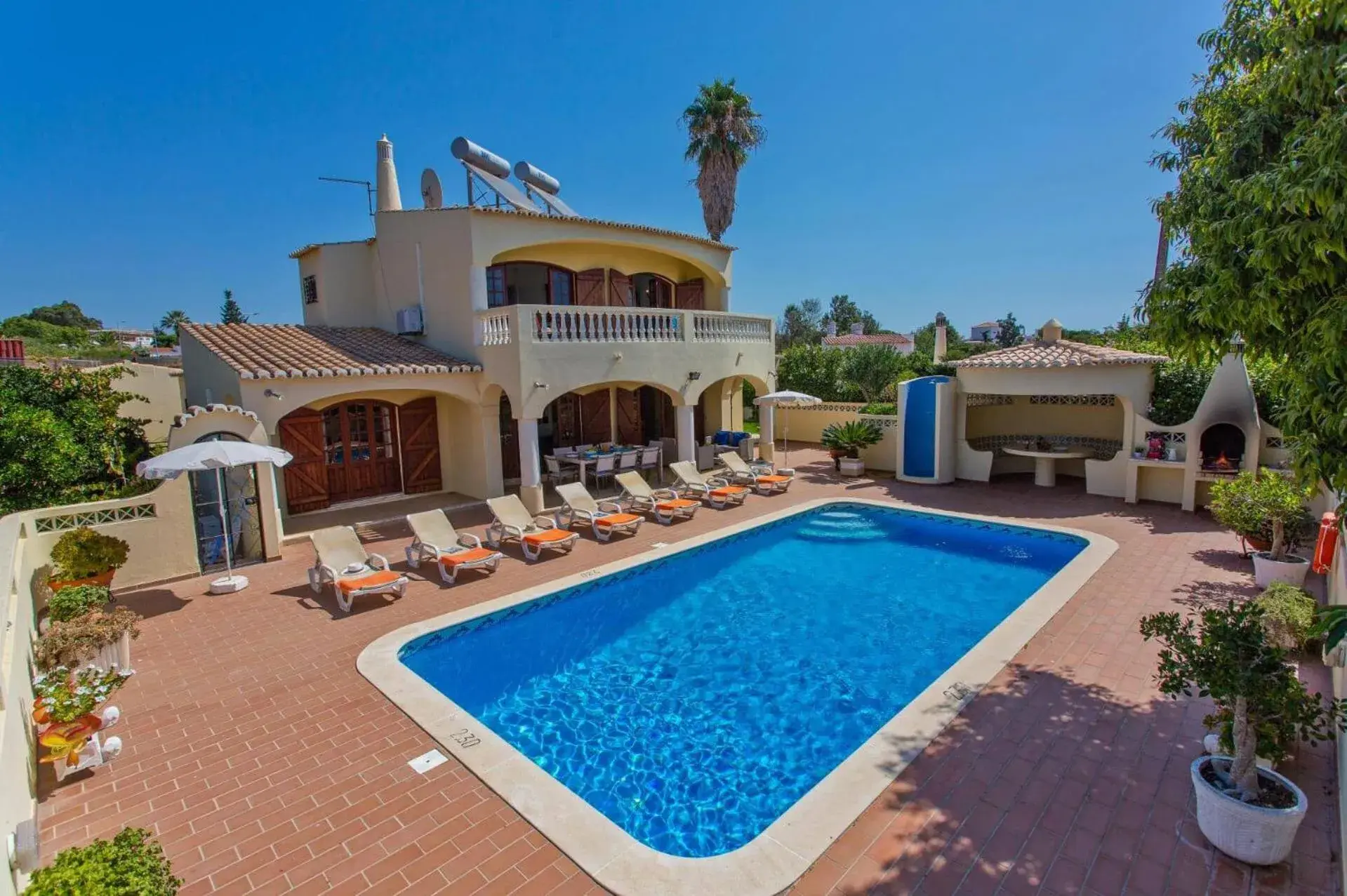 Villa Isabel by Villa Plus Villa Isabel by Villa Plus