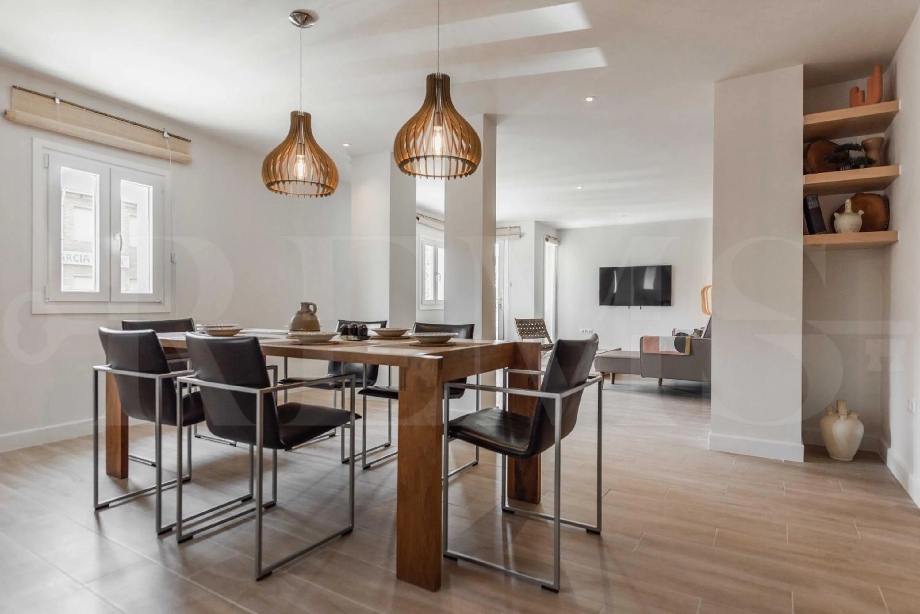 Spacious Soho Apartment with Parking REMS