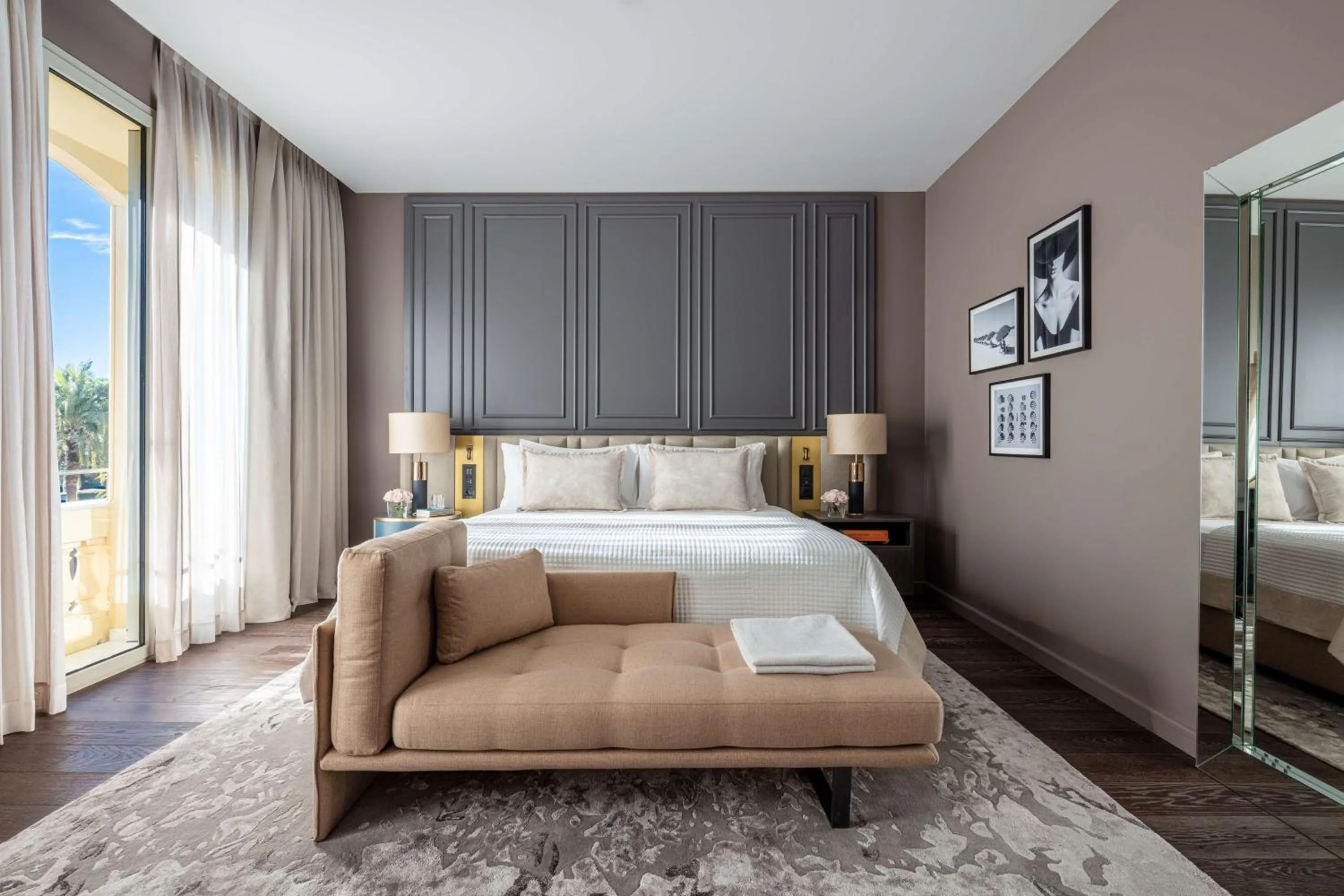 Bedroom, Bed in Anantara Plaza Nice Hotel - A Leading Hotel of the World