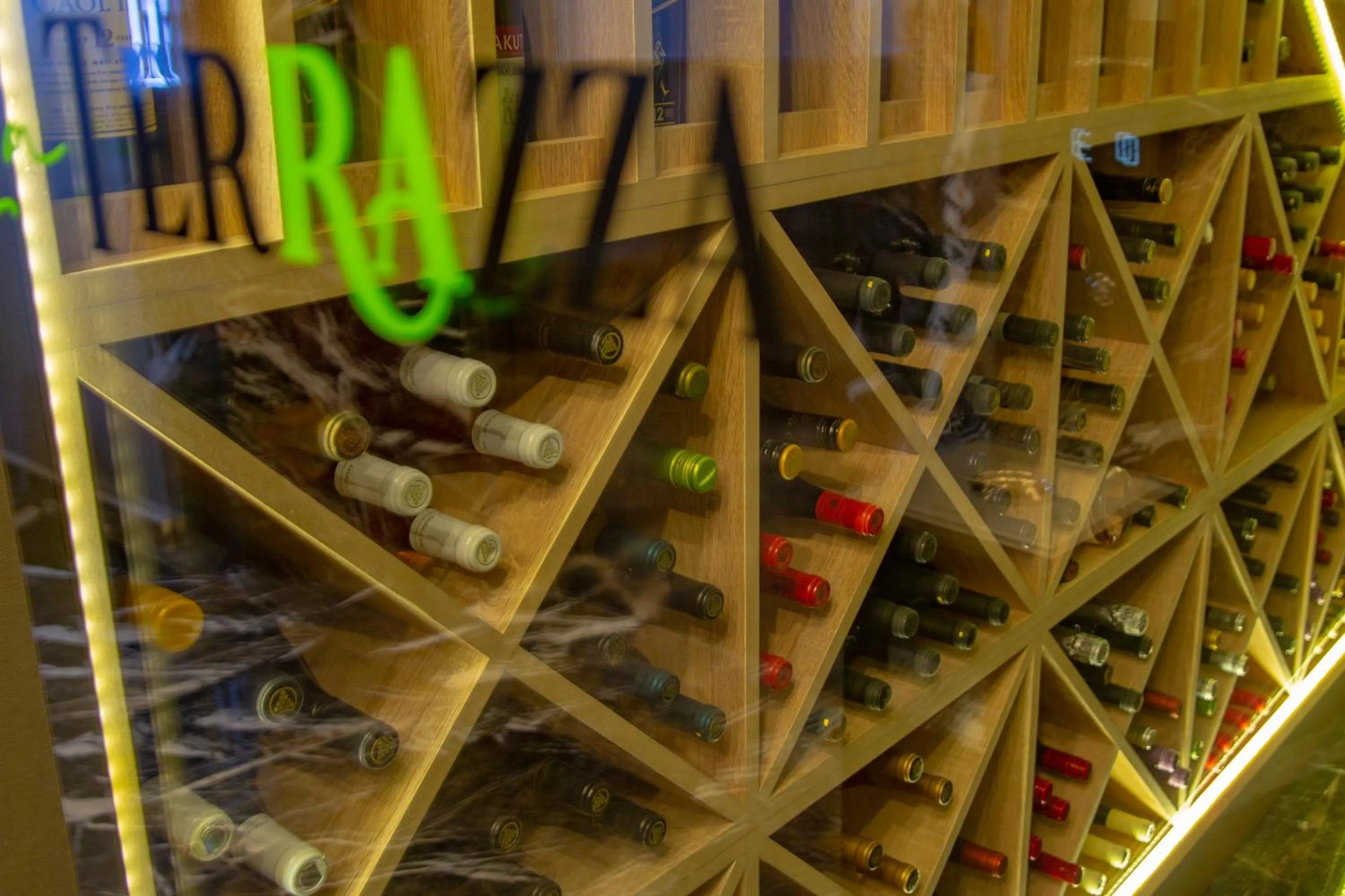 Food and drinks in La Terrazza Hotel