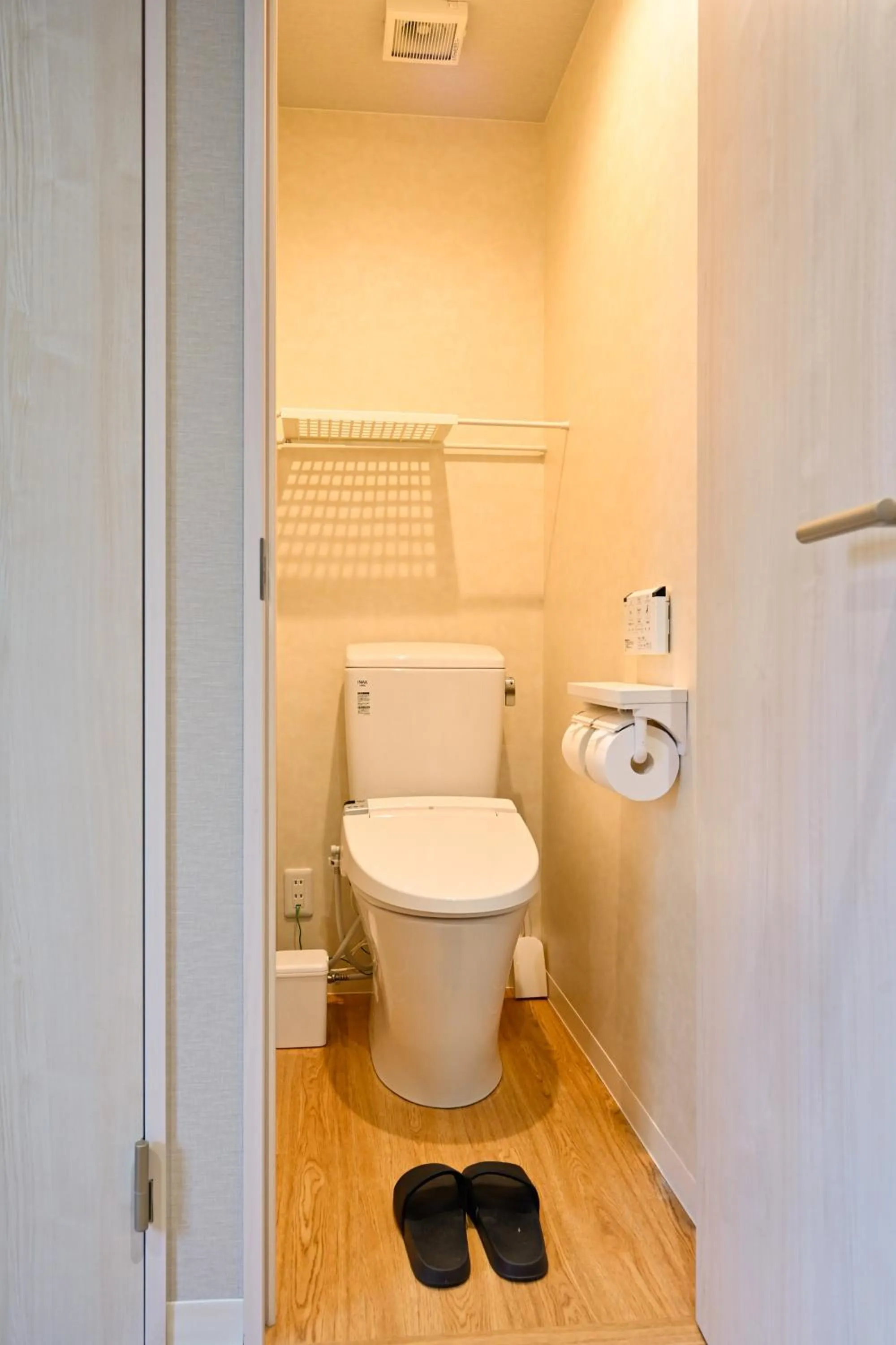 Toilet in Hotel AZUMA SEE