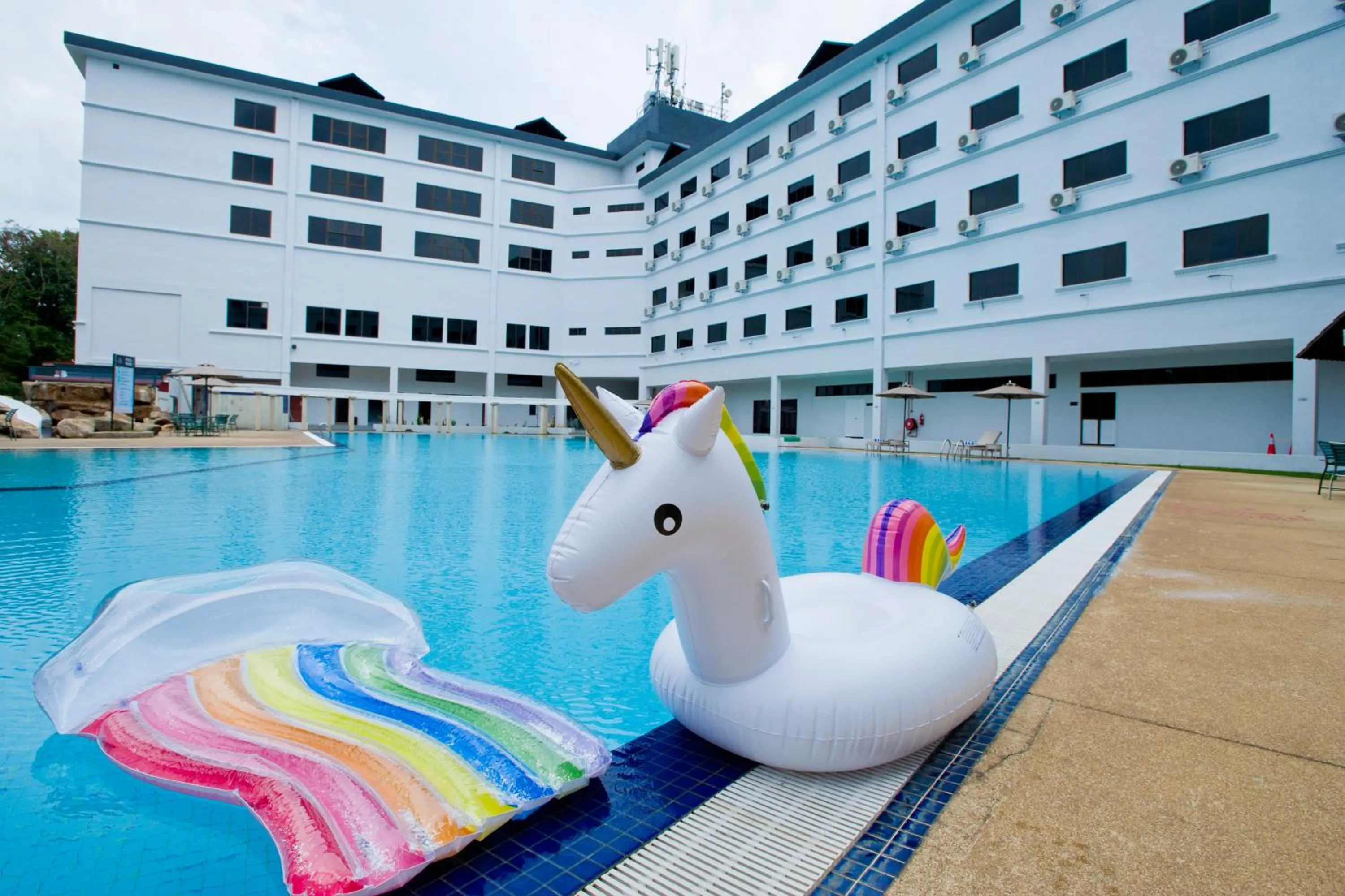 Swimming pool in SWISS AVENUE HOTEL