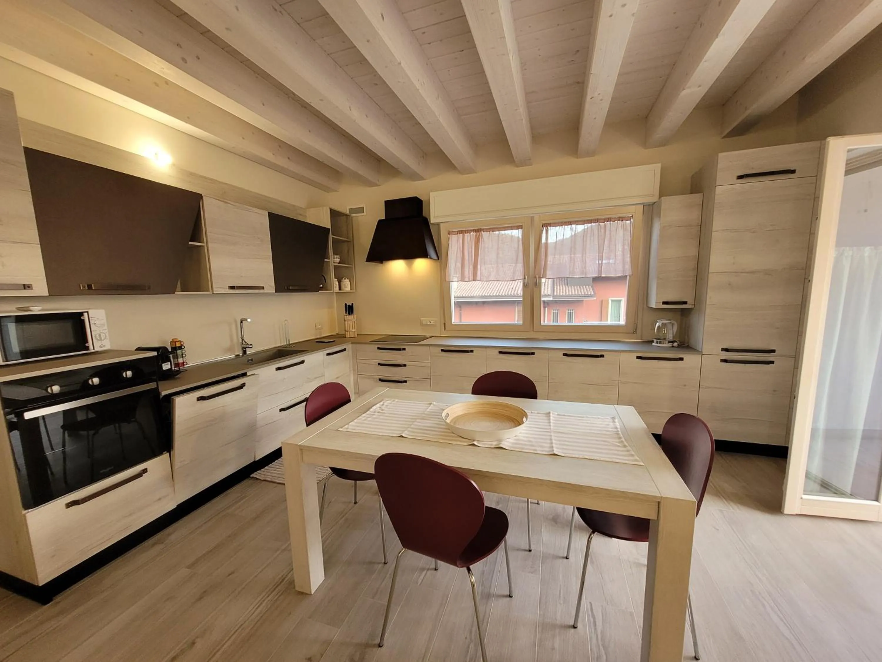 Garda view - Nuovo appartamento con solarium vista lago