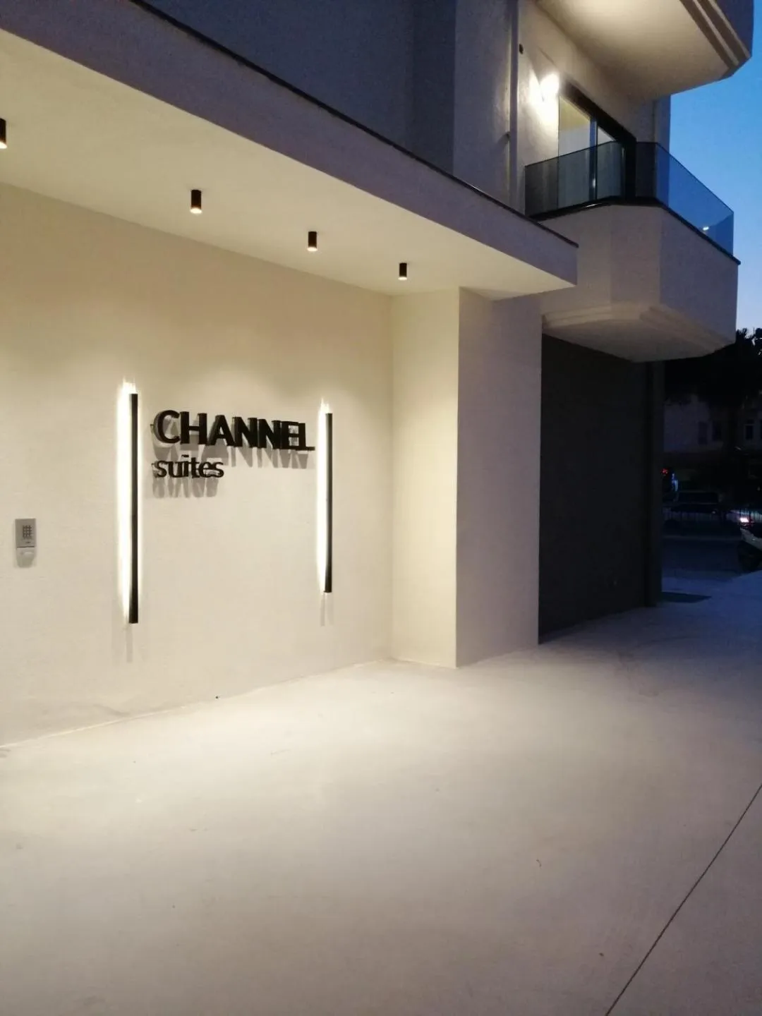 Property building in Channel Suites