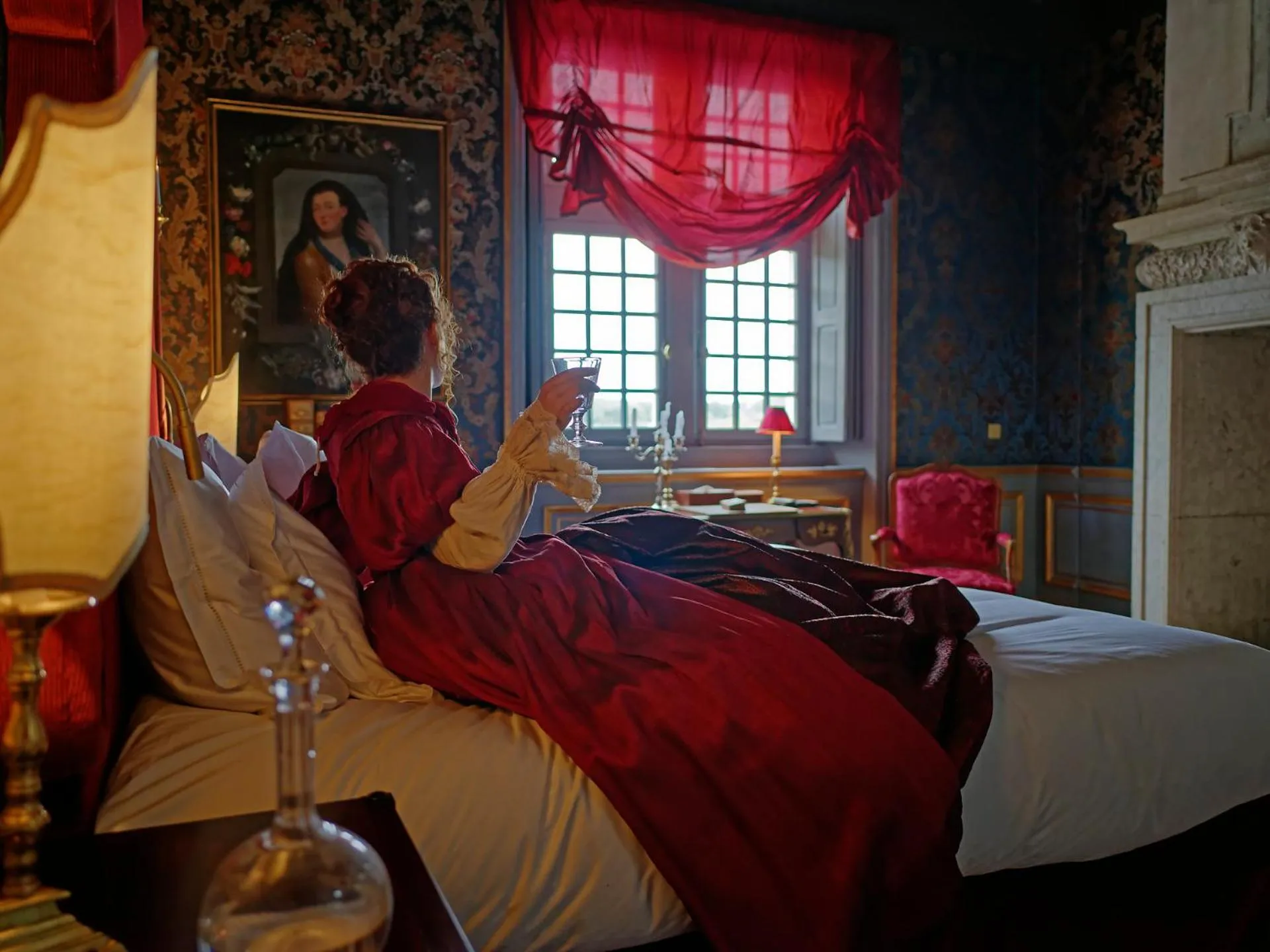 Bed in Relais & Château Louise de La Vallière