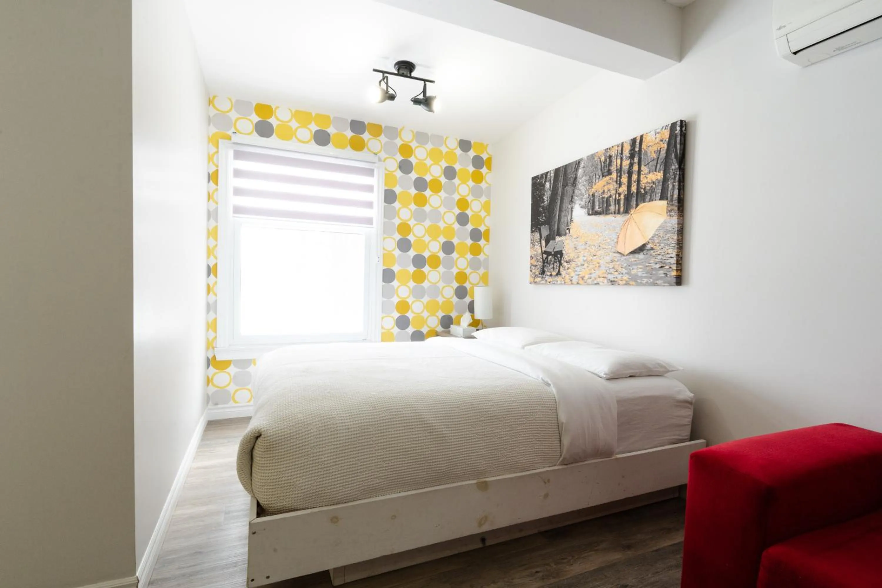 Bed in Hôtel les quatre bonheurs