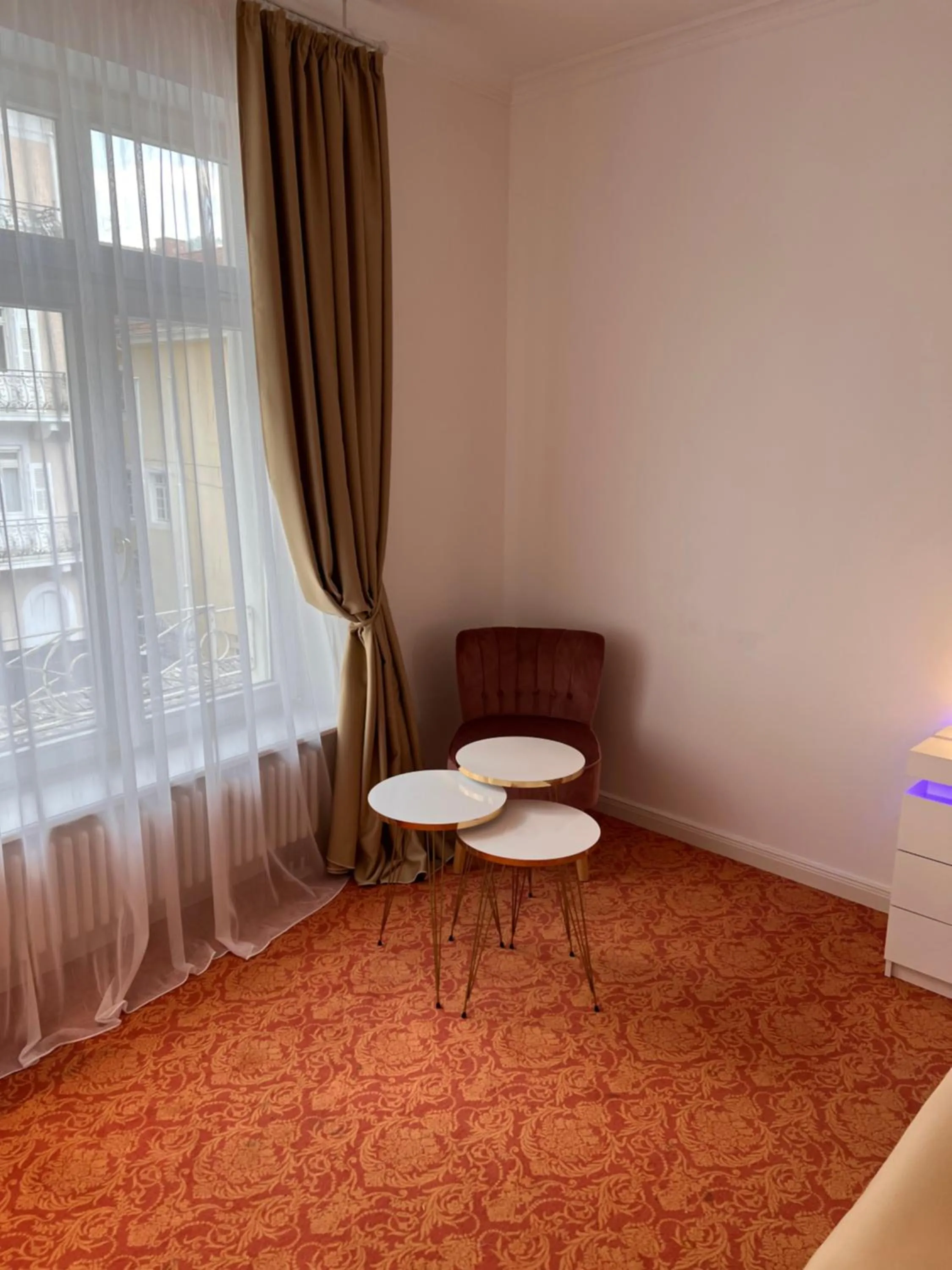 ART HOTEL HOUSE ONE