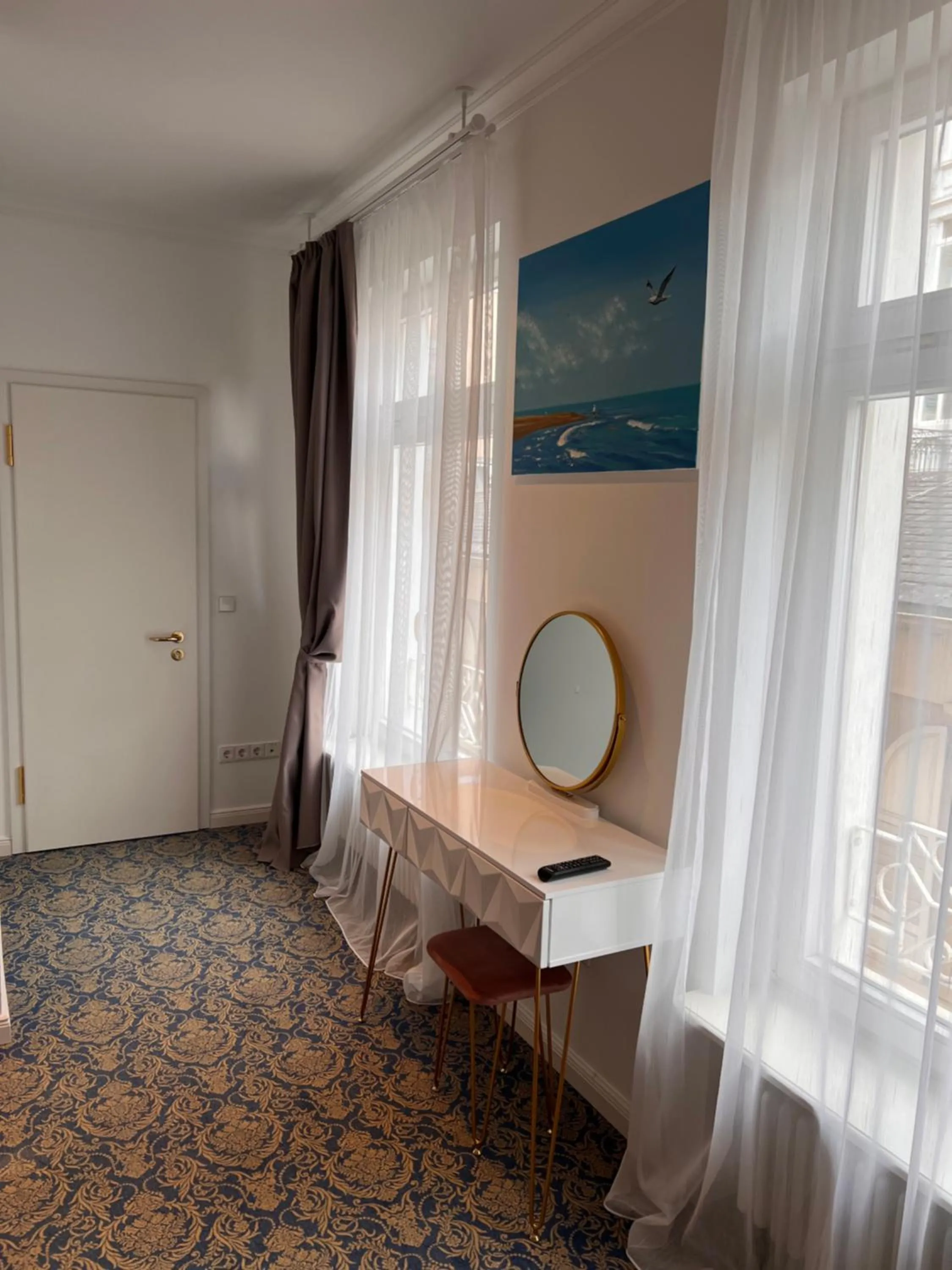 ART HOTEL HOUSE ONE