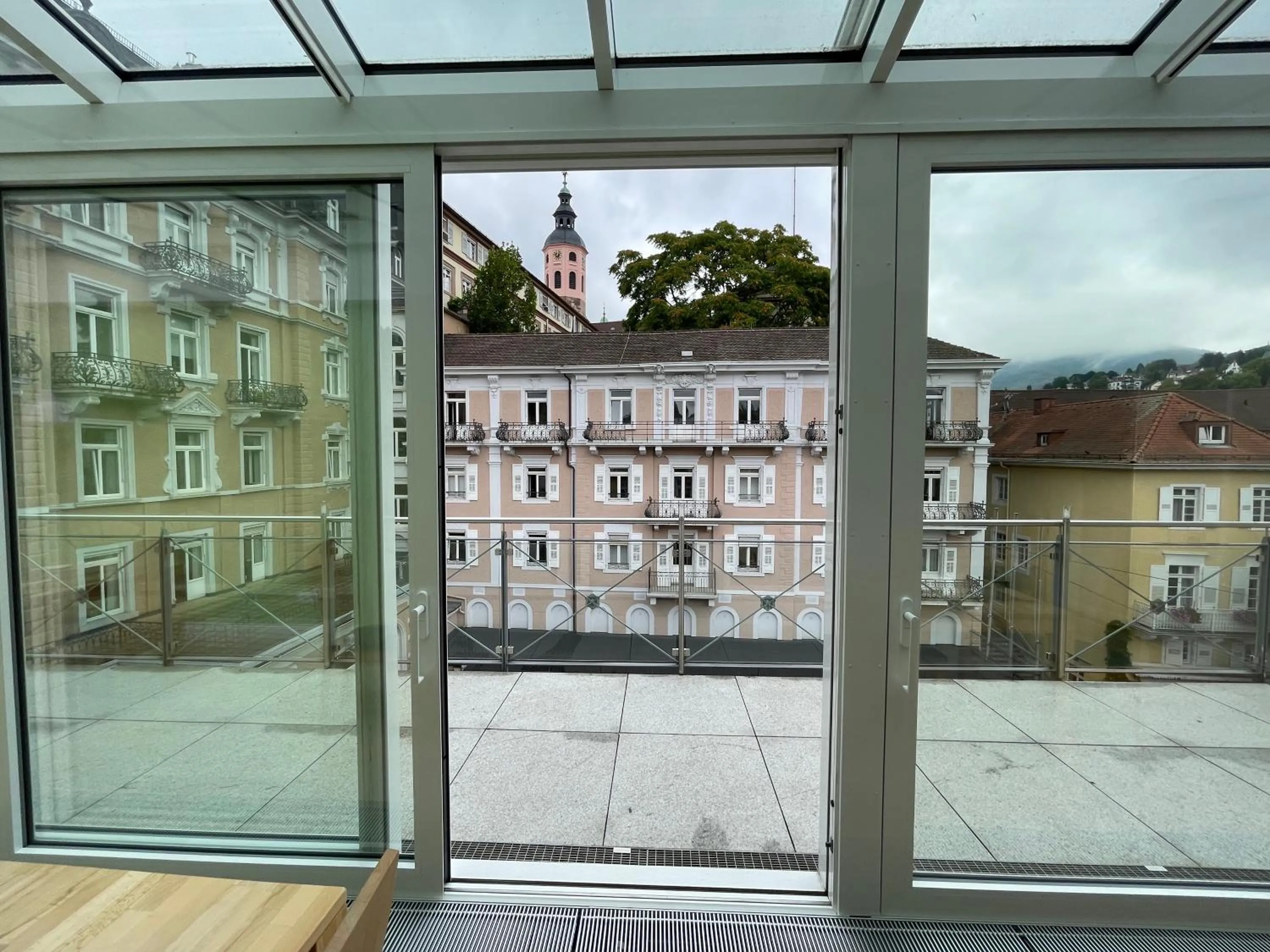 ART HOTEL HOUSE ONE