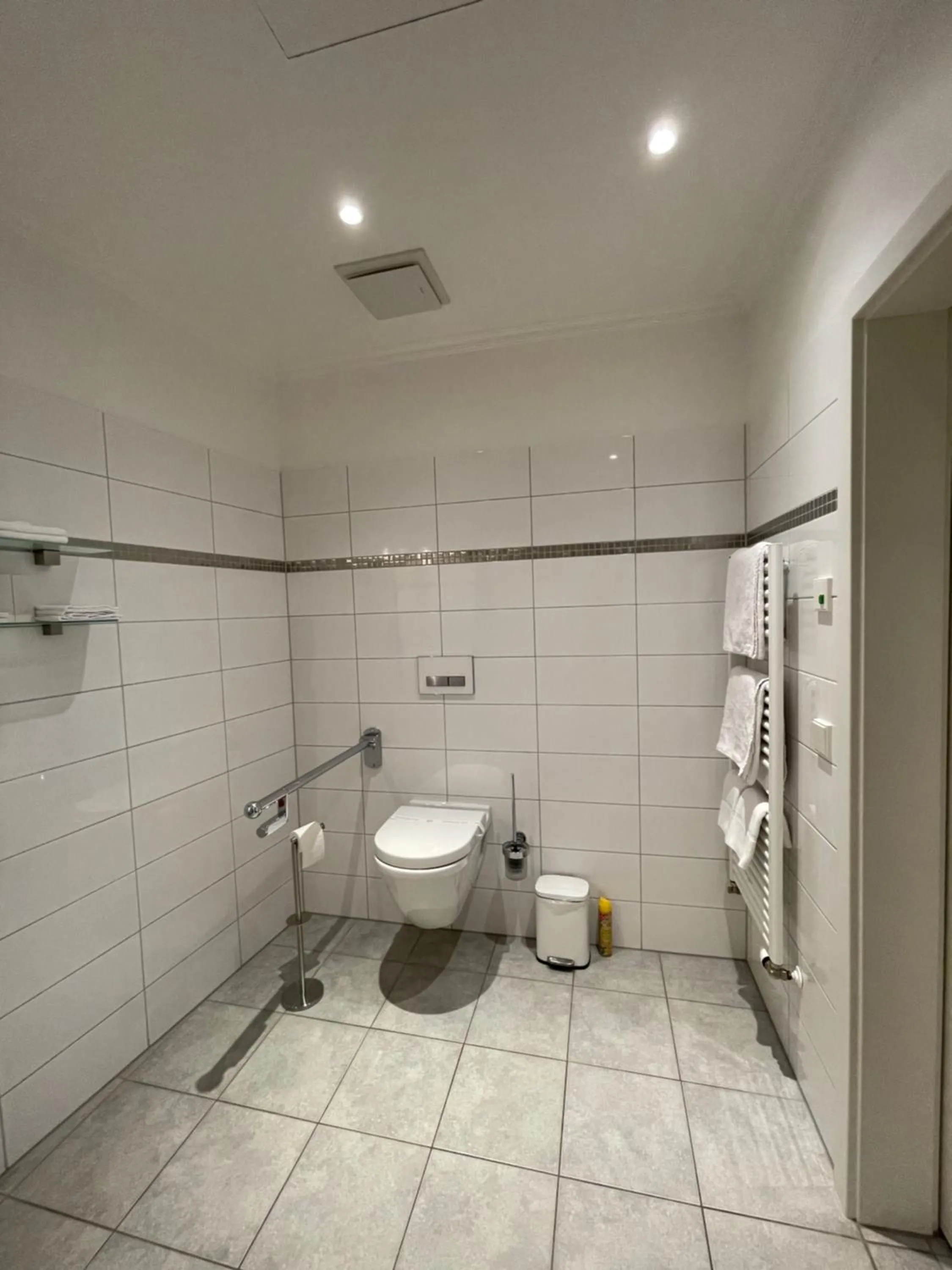 ART HOTEL HOUSE ONE