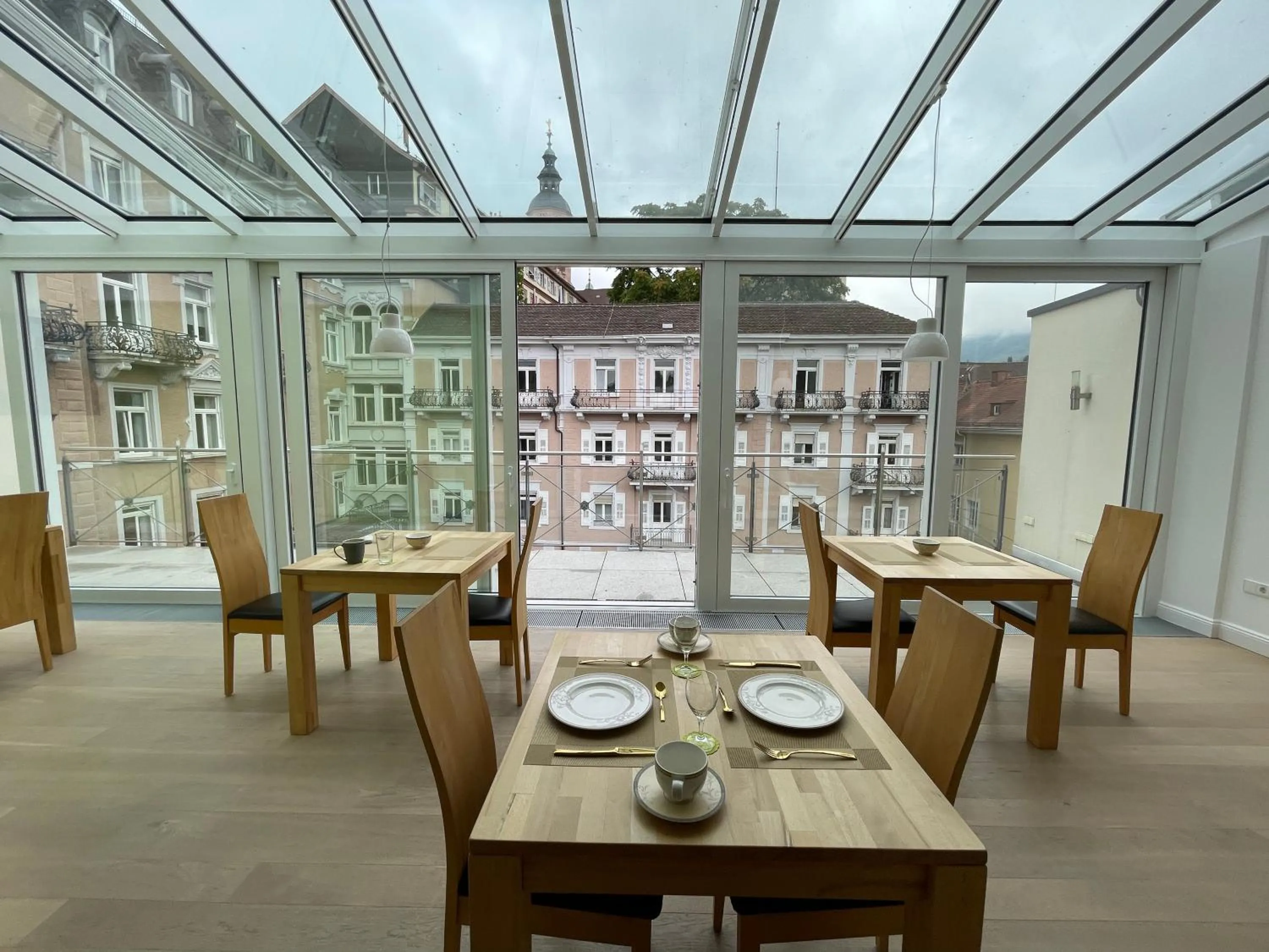 ART HOTEL HOUSE ONE