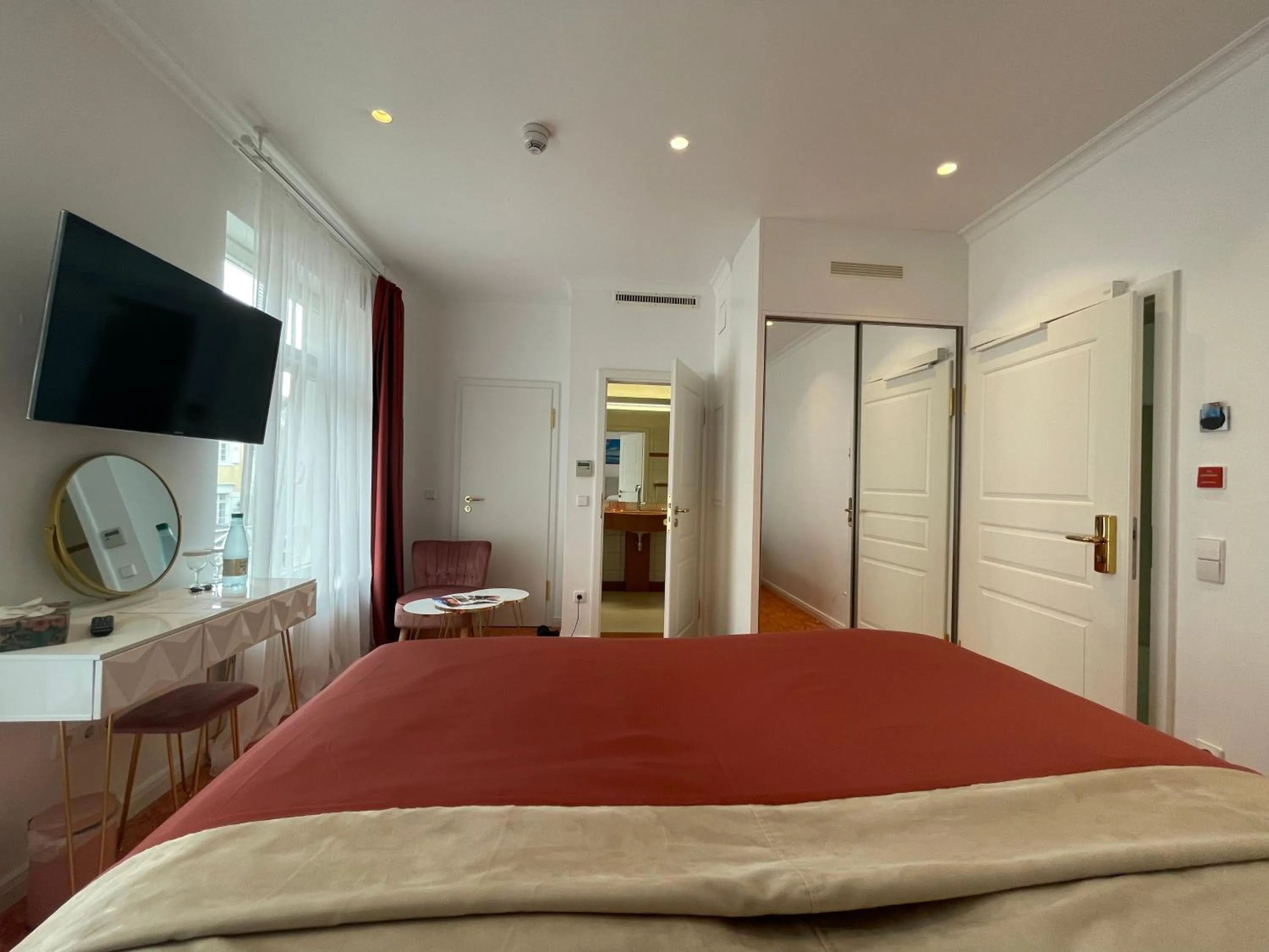 Bed in ART HOTEL HOUSE ONE
