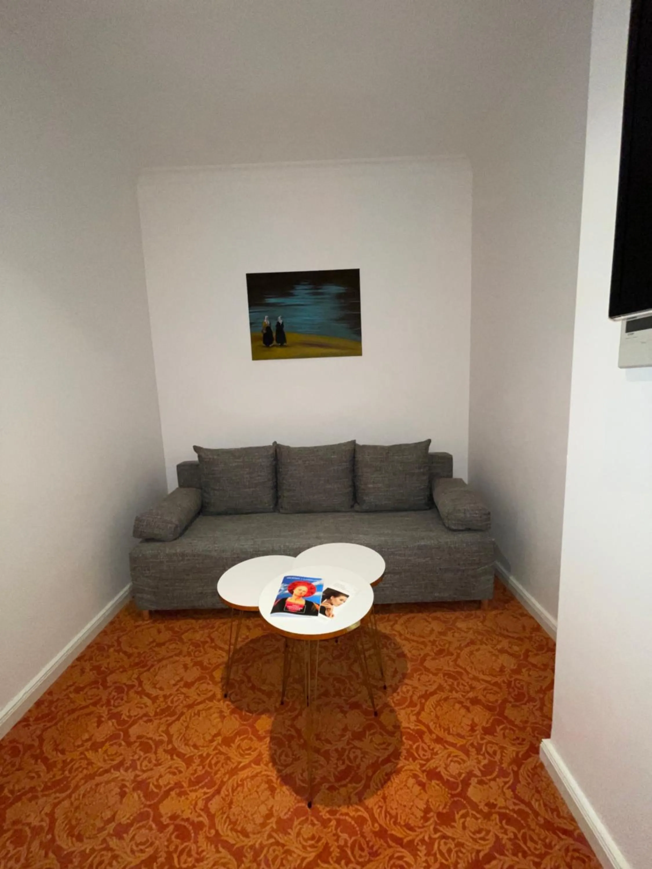 ART HOTEL HOUSE ONE