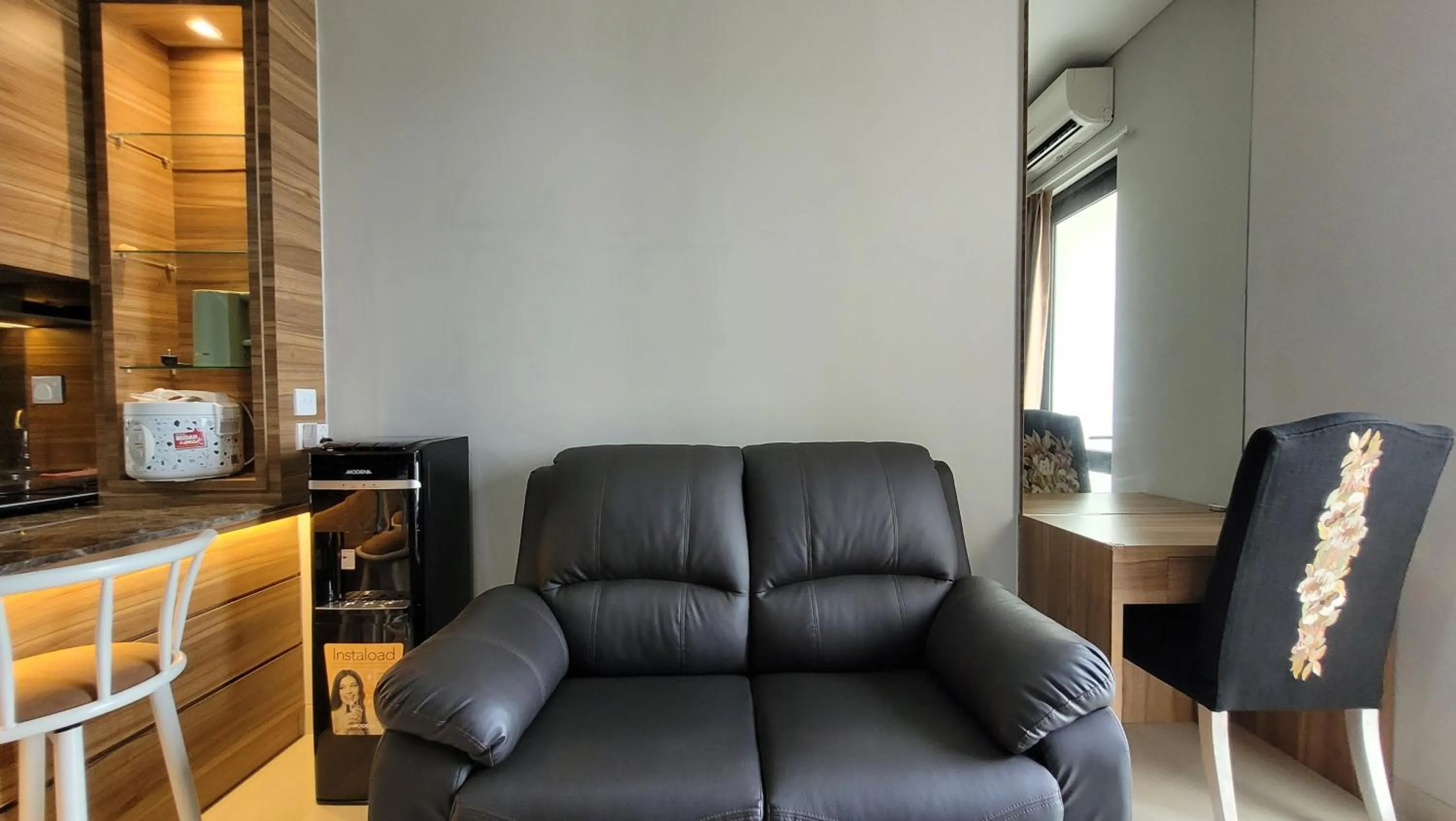 Living room in Palam Mansion at Apartment One Residence