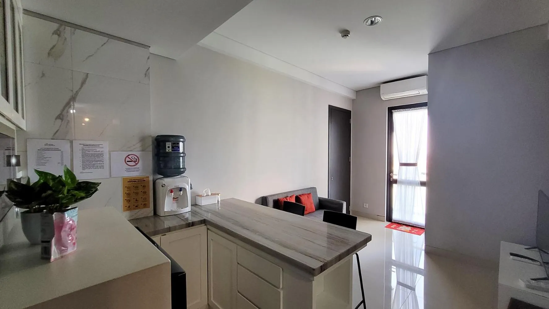 Kitchen or kitchenette in Palam Mansion at Apartment One Residence