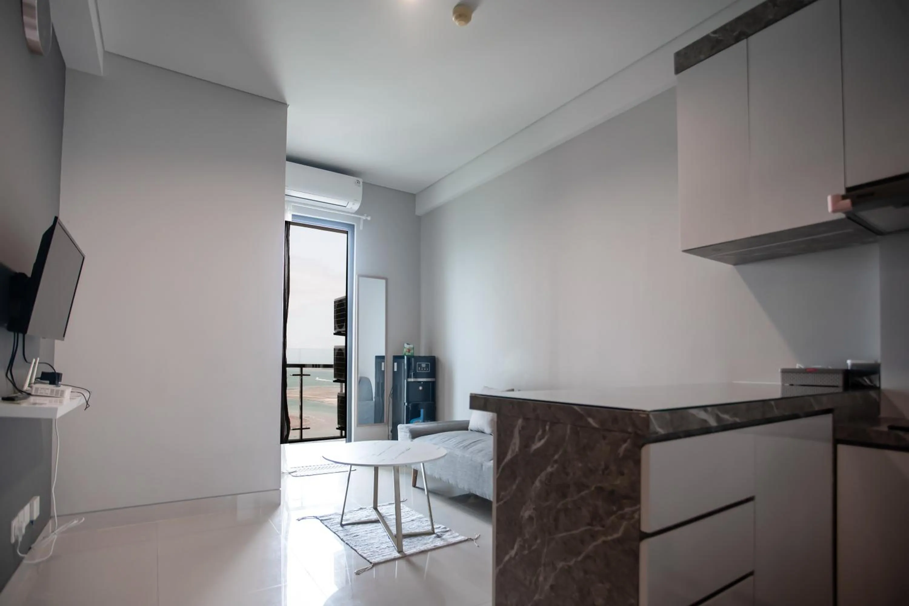 TV and multimedia in Palam Mansion at Apartment One Residence