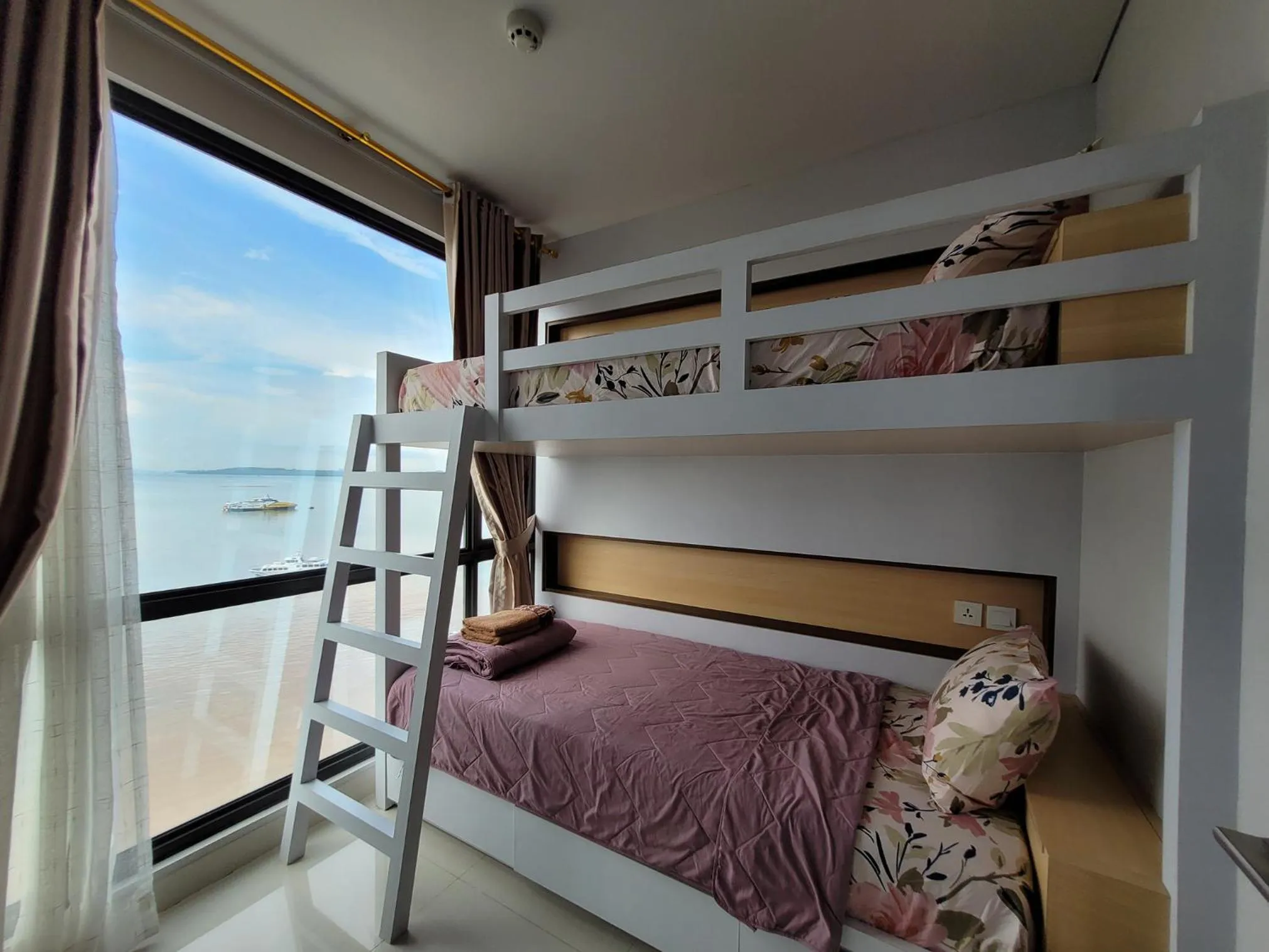 Bedroom, Bed in Palam Mansion at Apartment One Residence