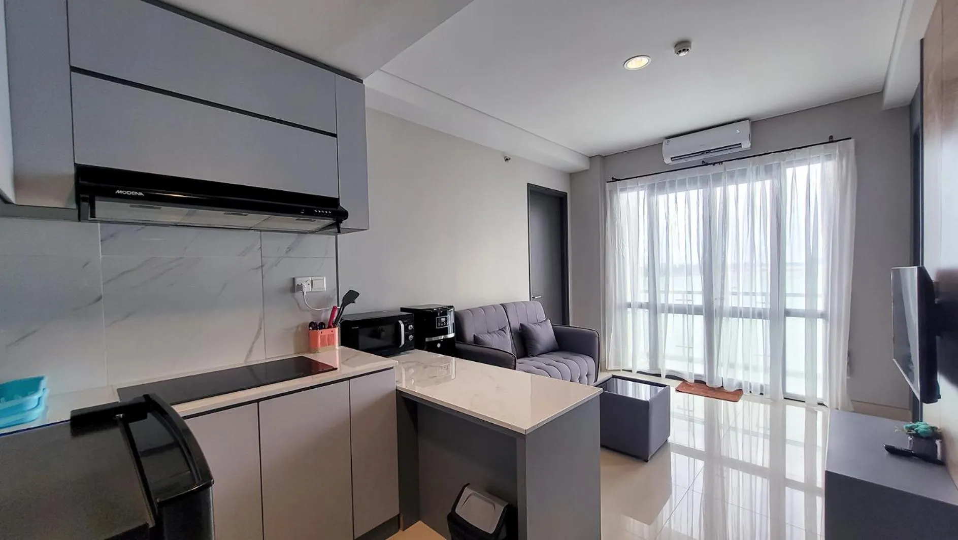 TV and multimedia in Palam Mansion at Apartment One Residence