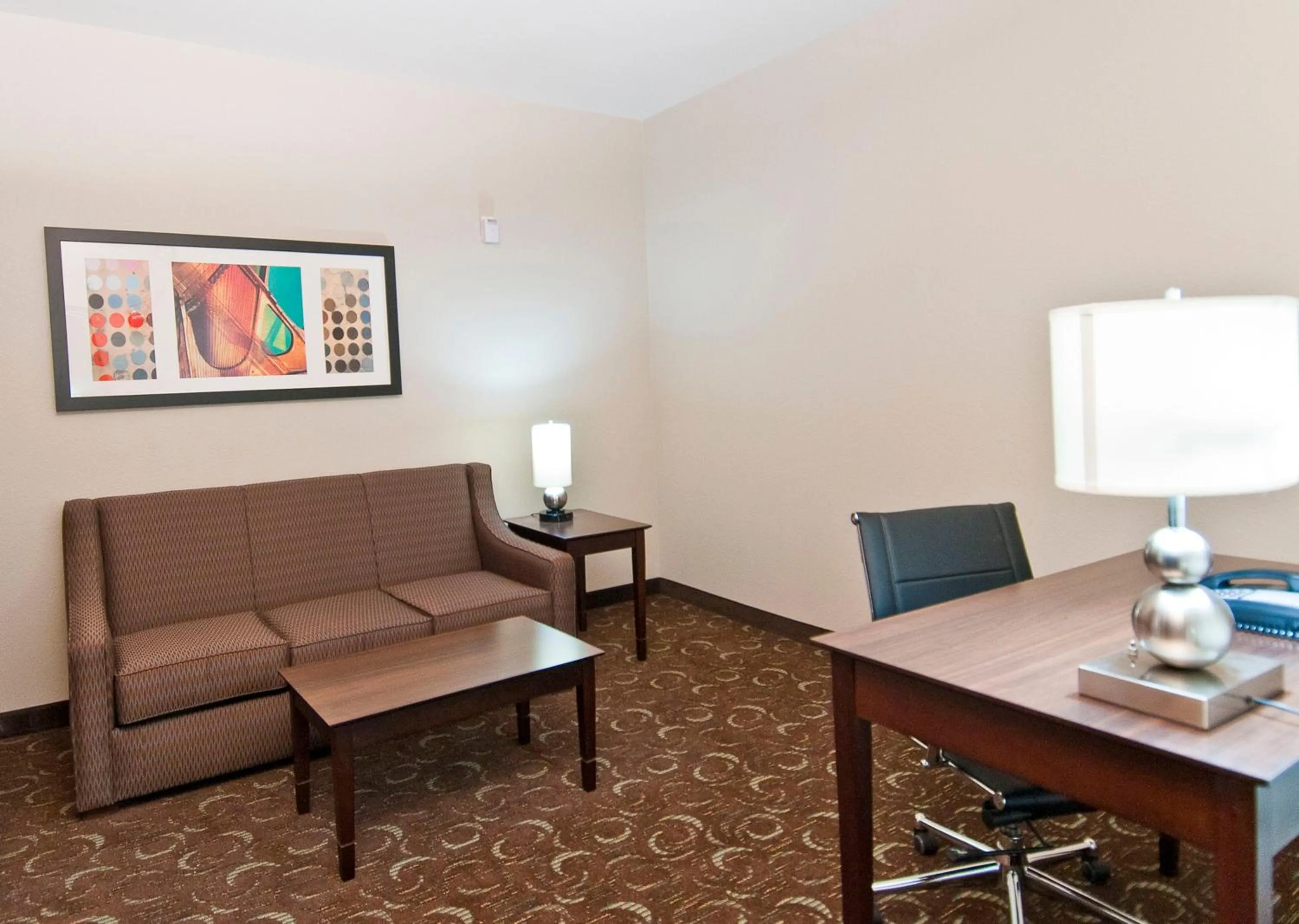 Photo of the whole room in Holiday Inn Express & Suites San Antonio Frost Bank Center by IHG
