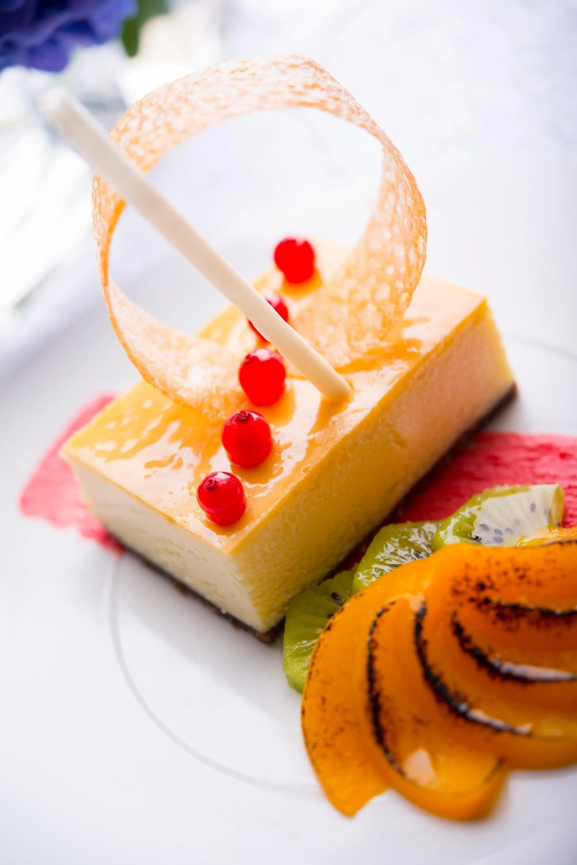 Restaurant/places to eat in Expo Center Hotel - Free Shuttle Bus & Late Check-out