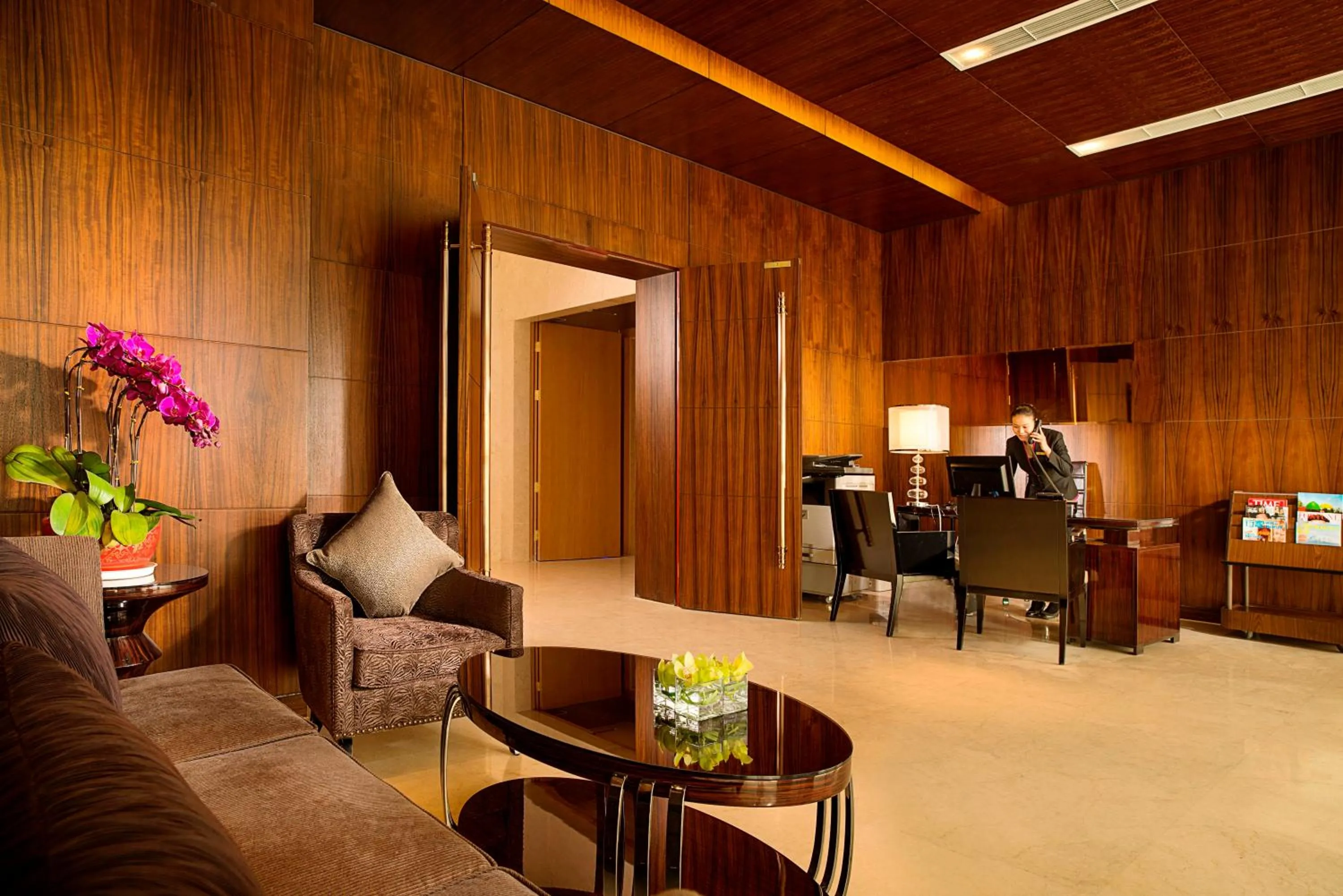 Other in Expo Center Hotel - Free Shuttle Bus & Late Check-out