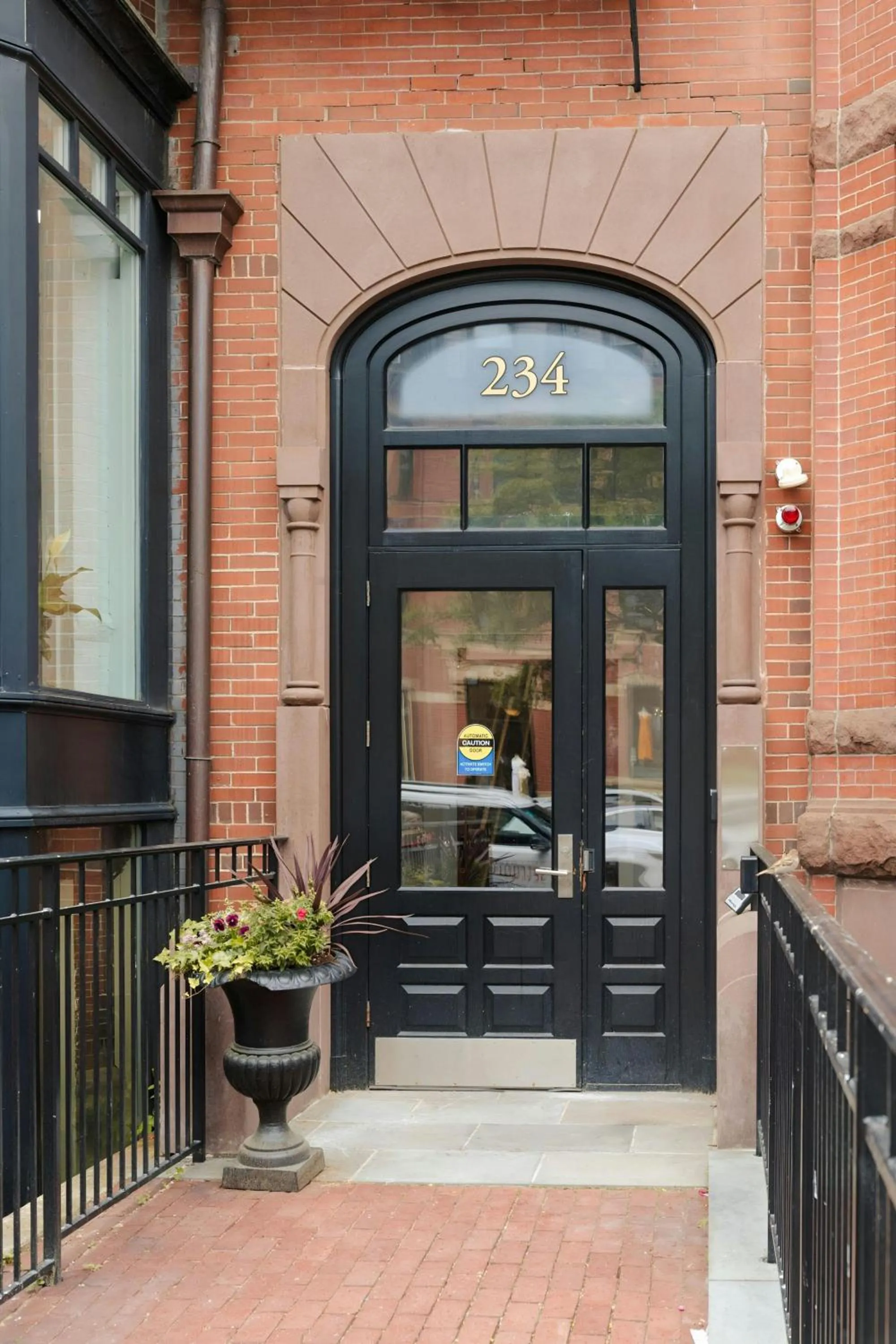 View (from property/room) in Sonder by Marriott Bonvoy The Magnolia Apartments Back Bay
