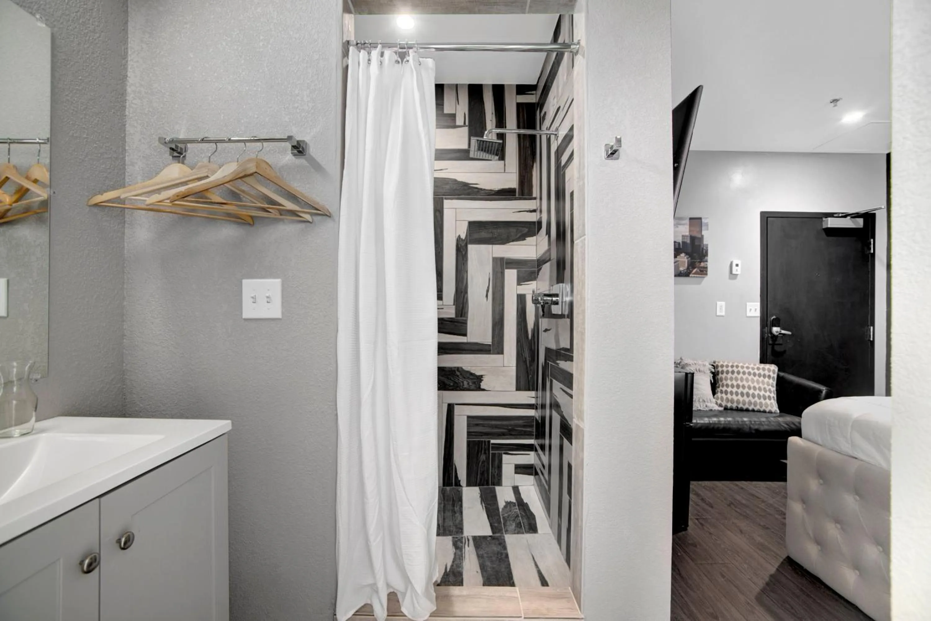 Bathroom, Bed in Good Hotels Downtown Denver