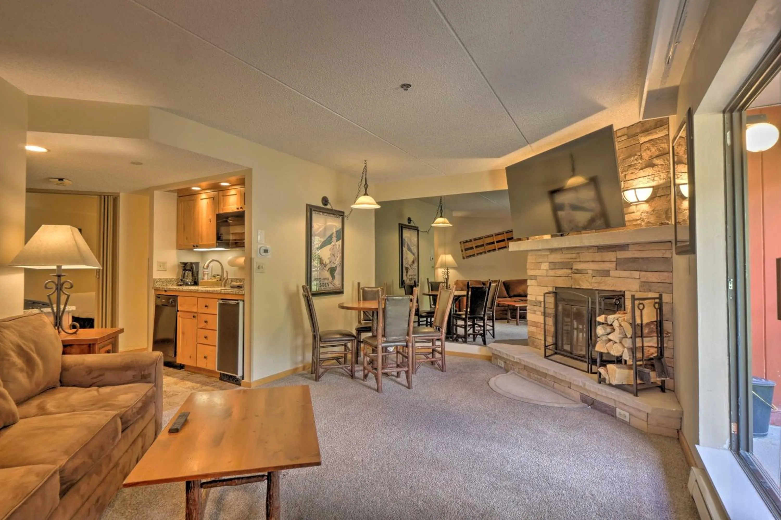 Seating Area in Beaver Run Resort 4228