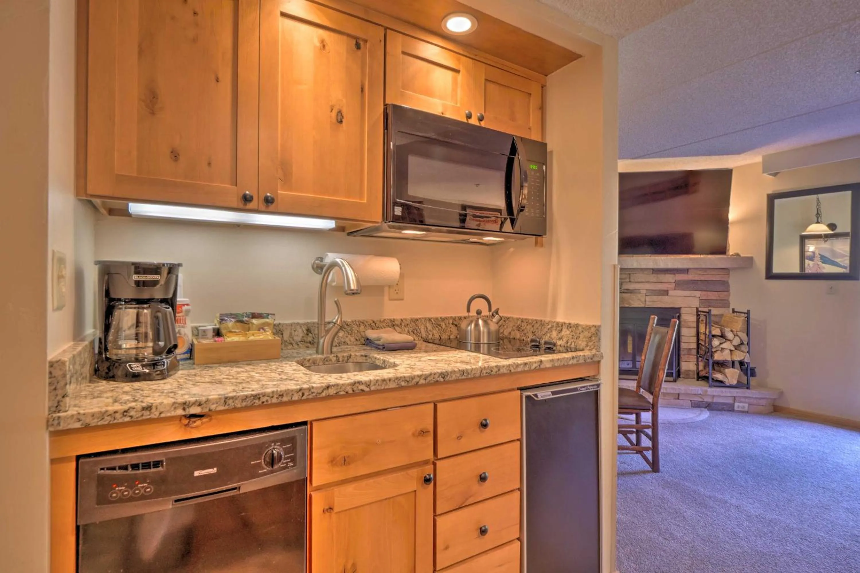 Kitchen/Kitchenette in Beaver Run Resort 4228