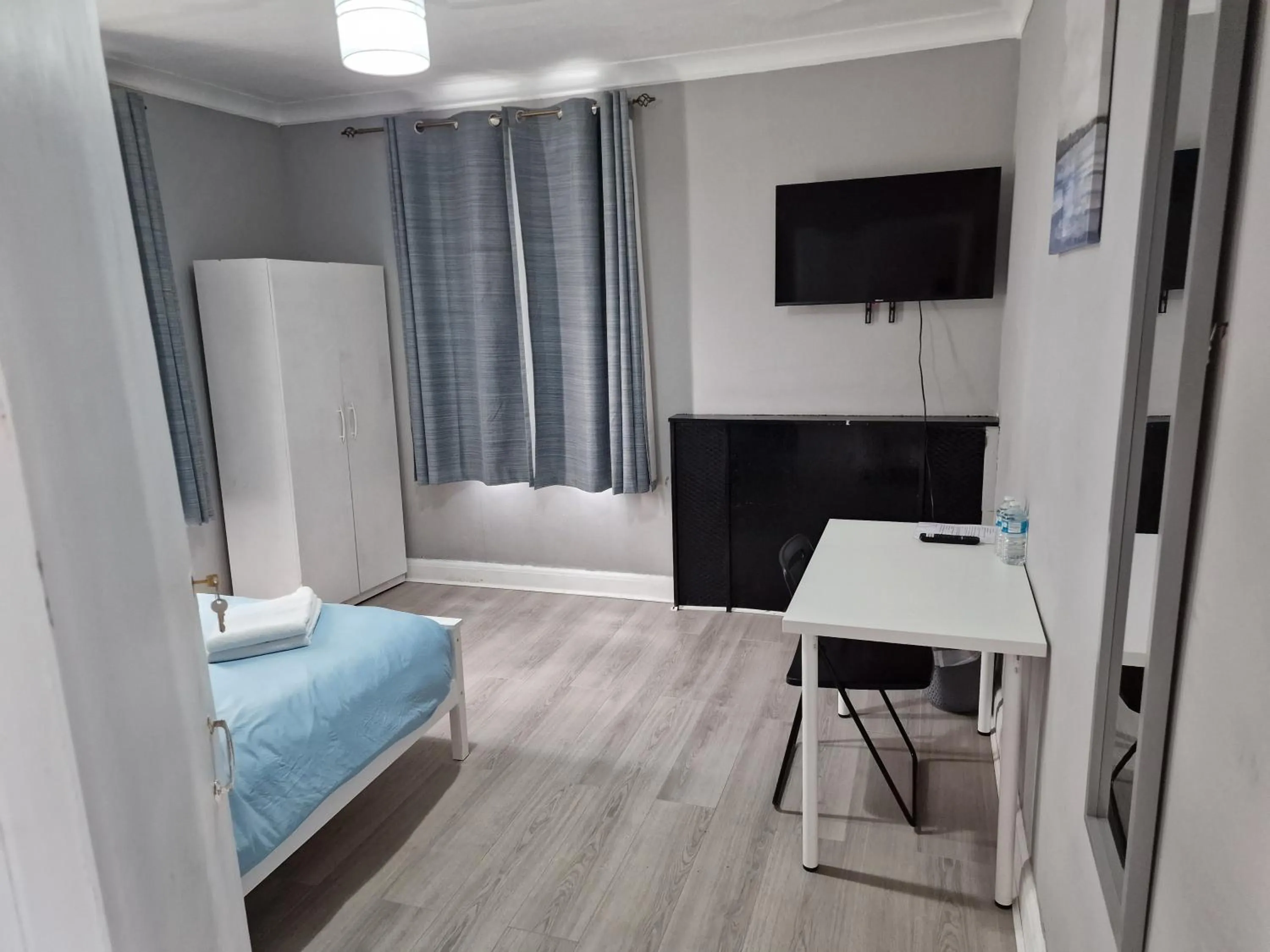 Bed in Tower Gardens Residence