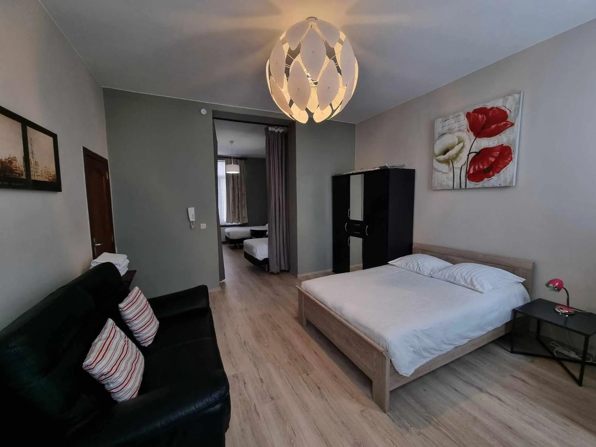 Bed in Apartments Marco Polo Midi