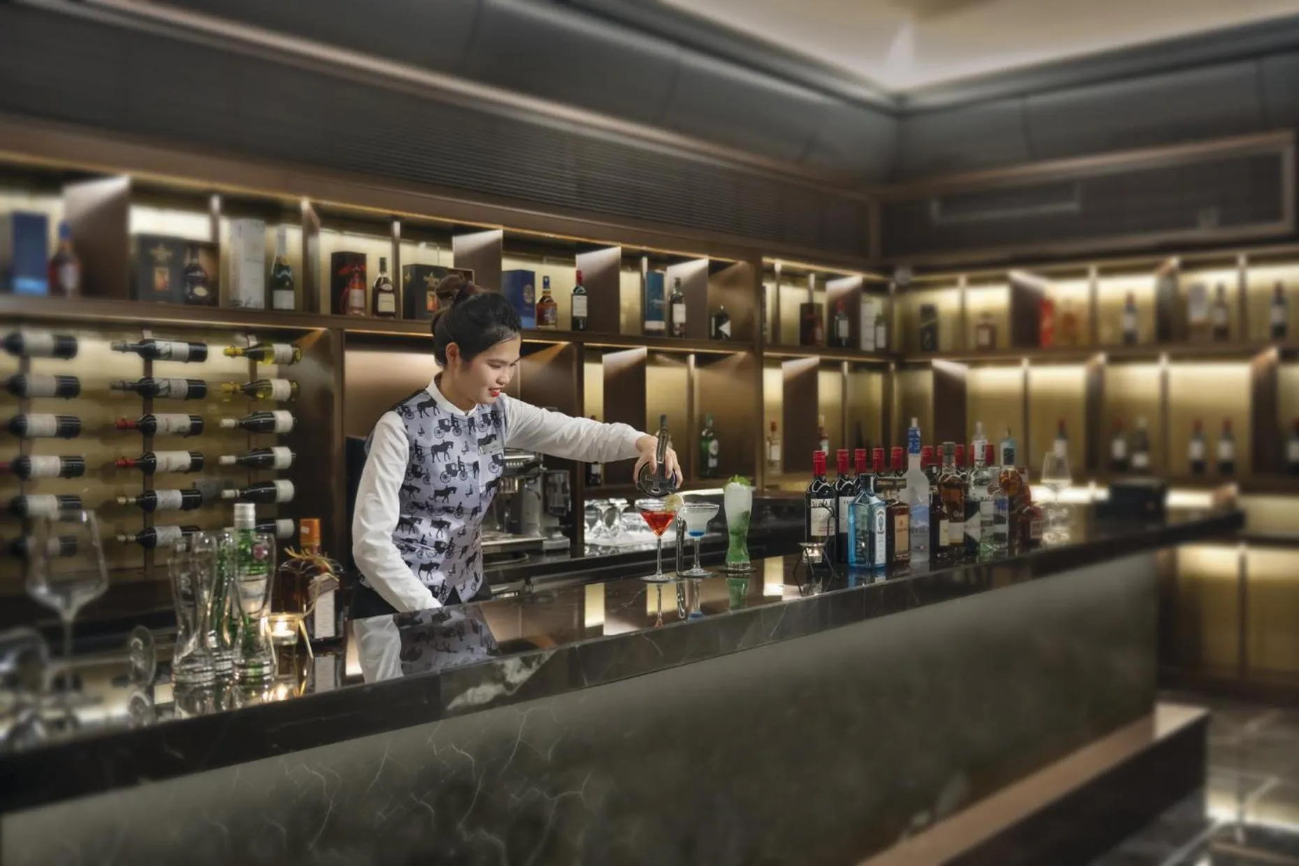 Restaurant/places to eat in Oakwood Residence Foshan