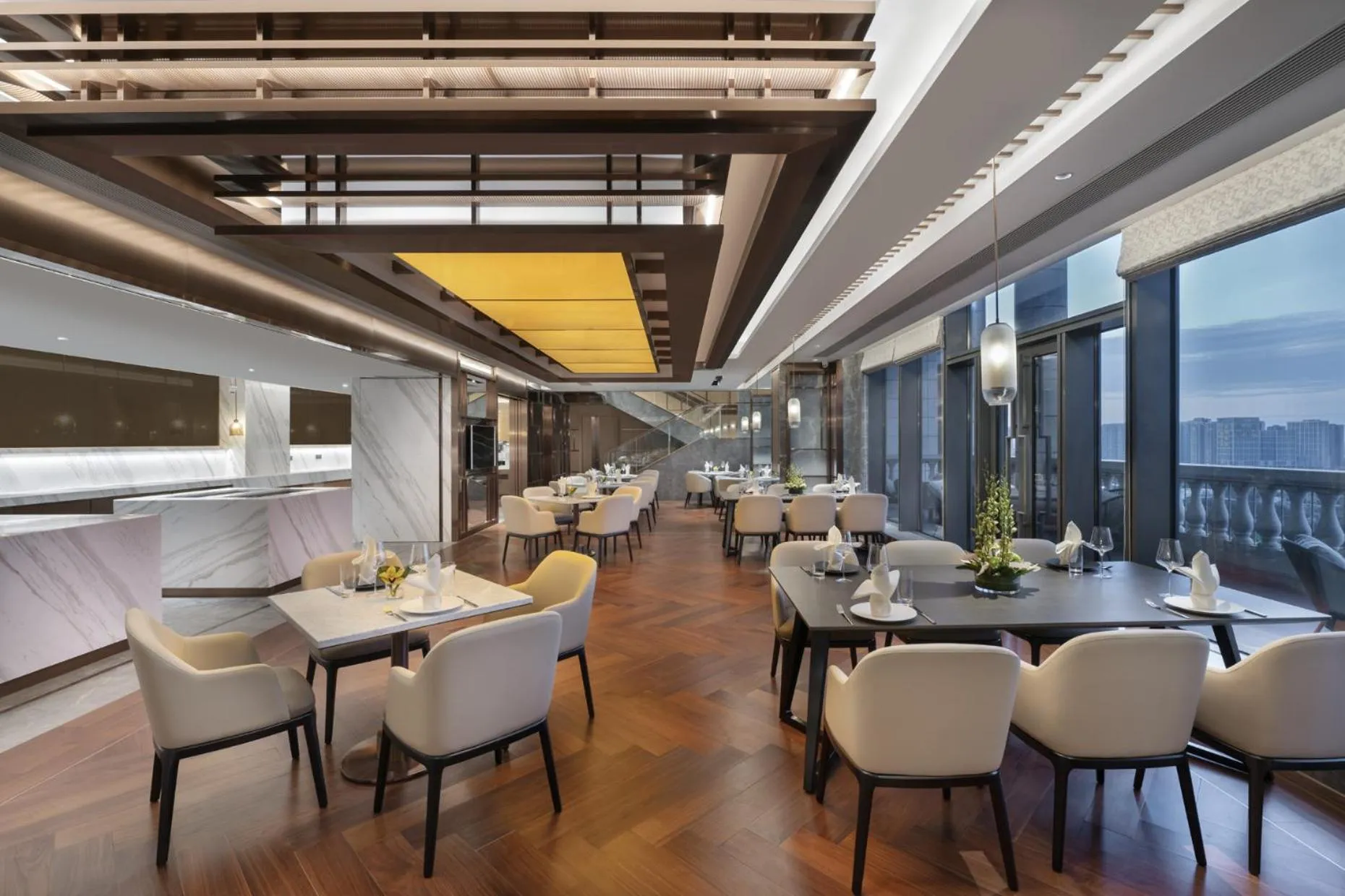 Restaurant/places to eat in Oakwood Residence Foshan