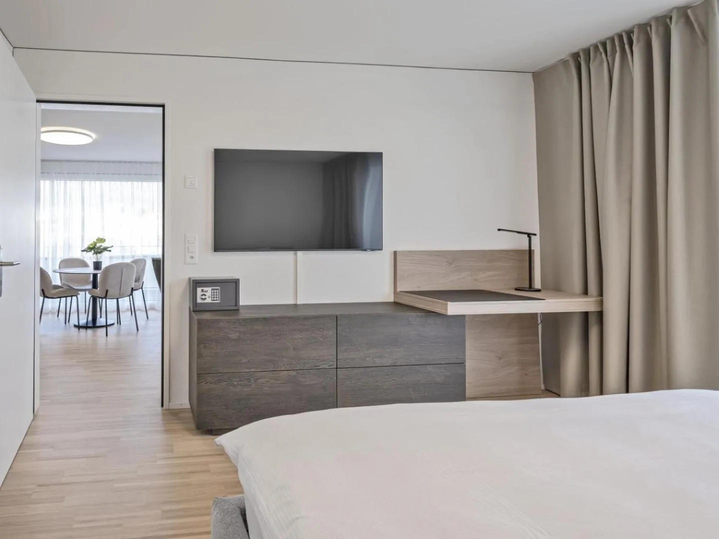 Bedroom, Bed in MOOI Apartments Grenchen