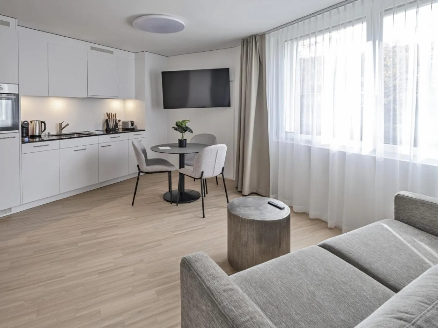 Kitchen or kitchenette in MOOI Apartments Grenchen