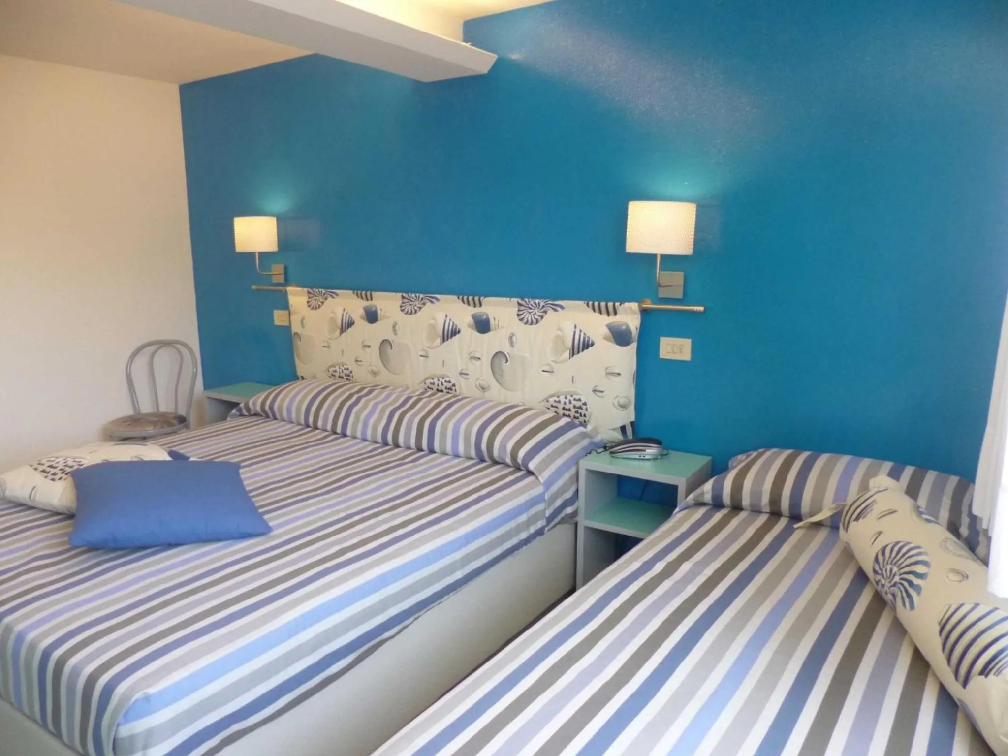 Photo of the whole room in Hotel Mon Pays