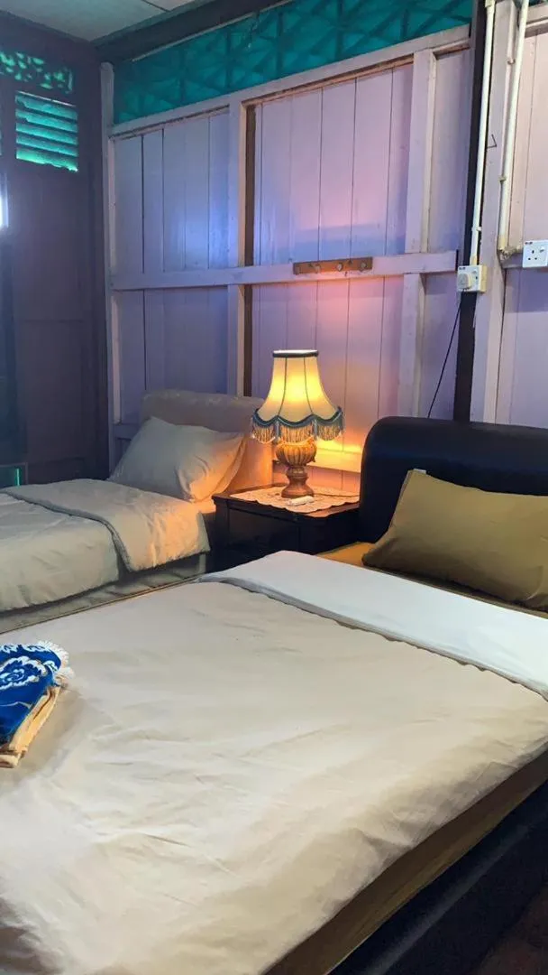 Bed in HOMESTAY Kampong KOTA AUR Resort with swimming pool, Kepala Batas, SEBERANG PERAI, PENANG -MOTAC registered Awarded ASEAN homestay standard Malaysia AWARD 2023-2028 Only 3 minutes from viral KG AGONG