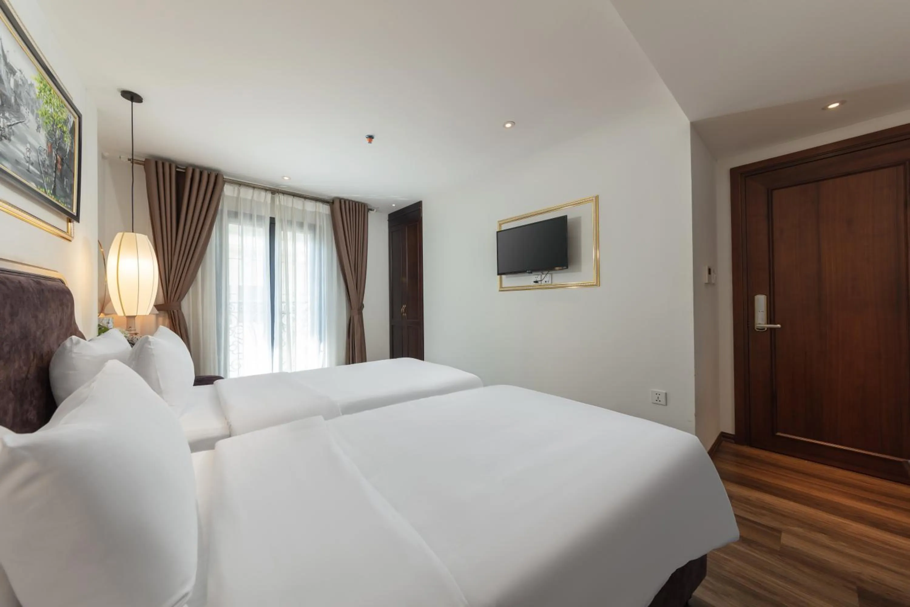 Bed in Hanoi Calista Hotel & Spa