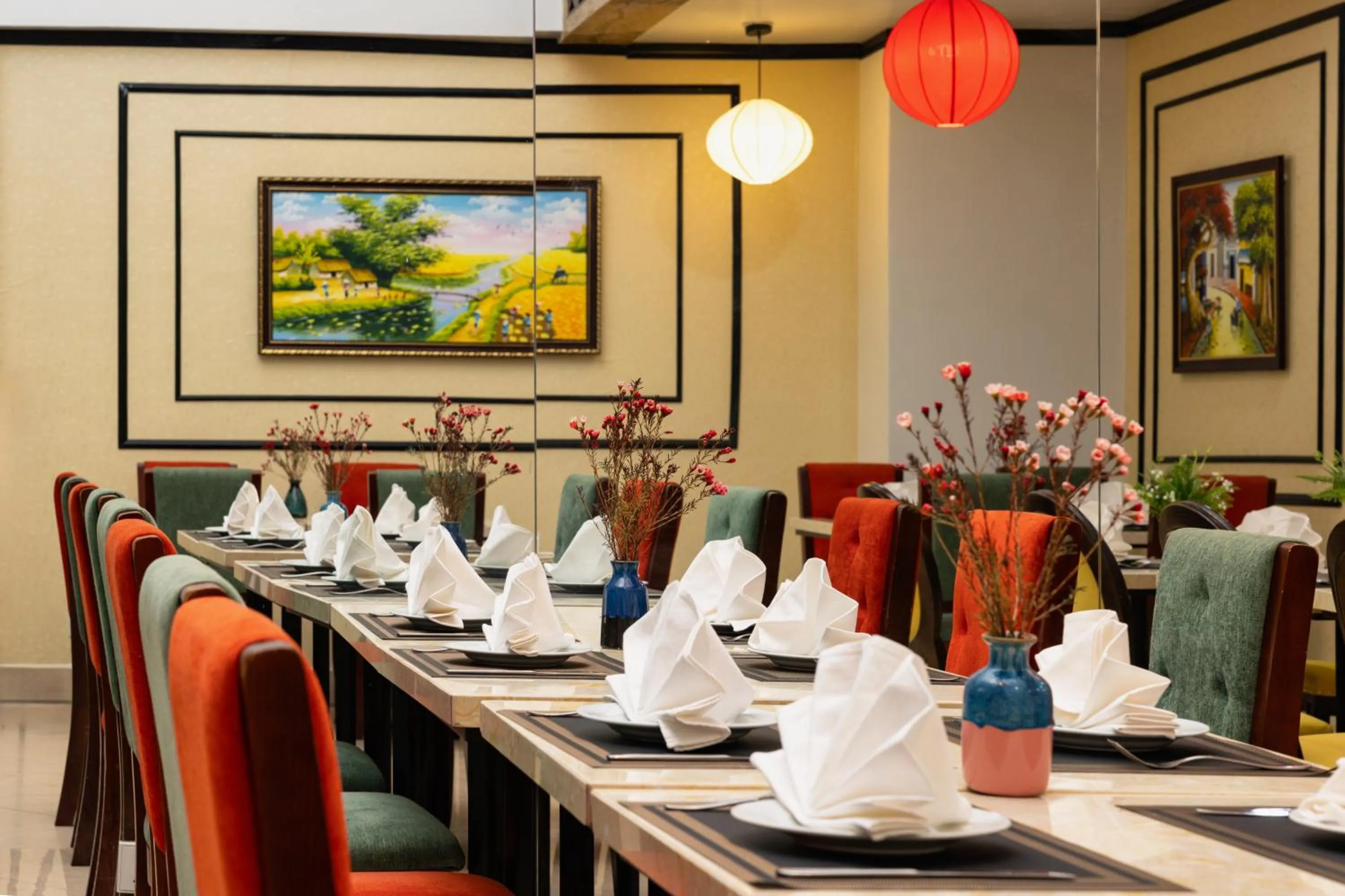 Restaurant/places to eat in Hanoi Calista Hotel & Spa